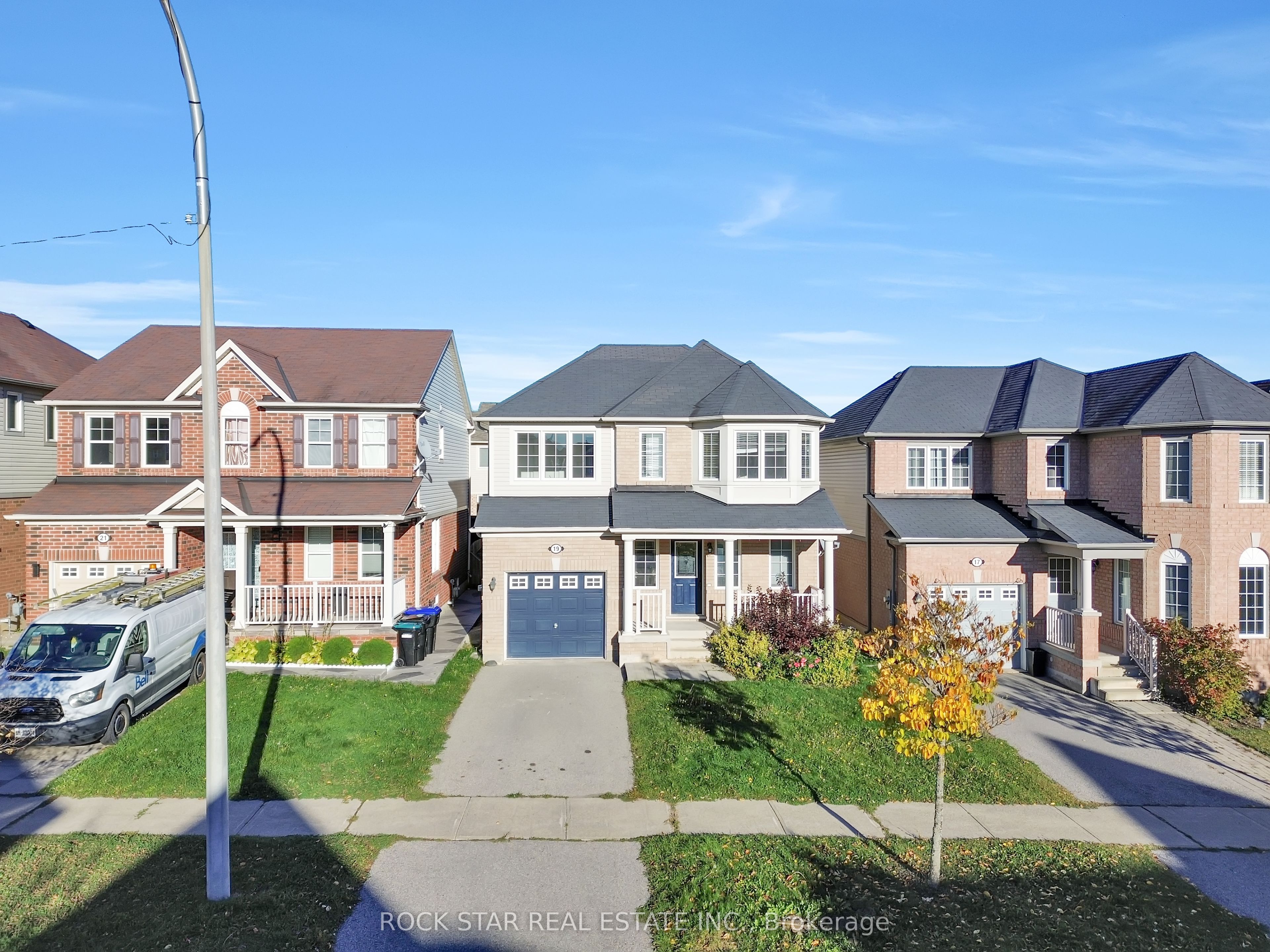 19 Gordon Drive Property Photo 1