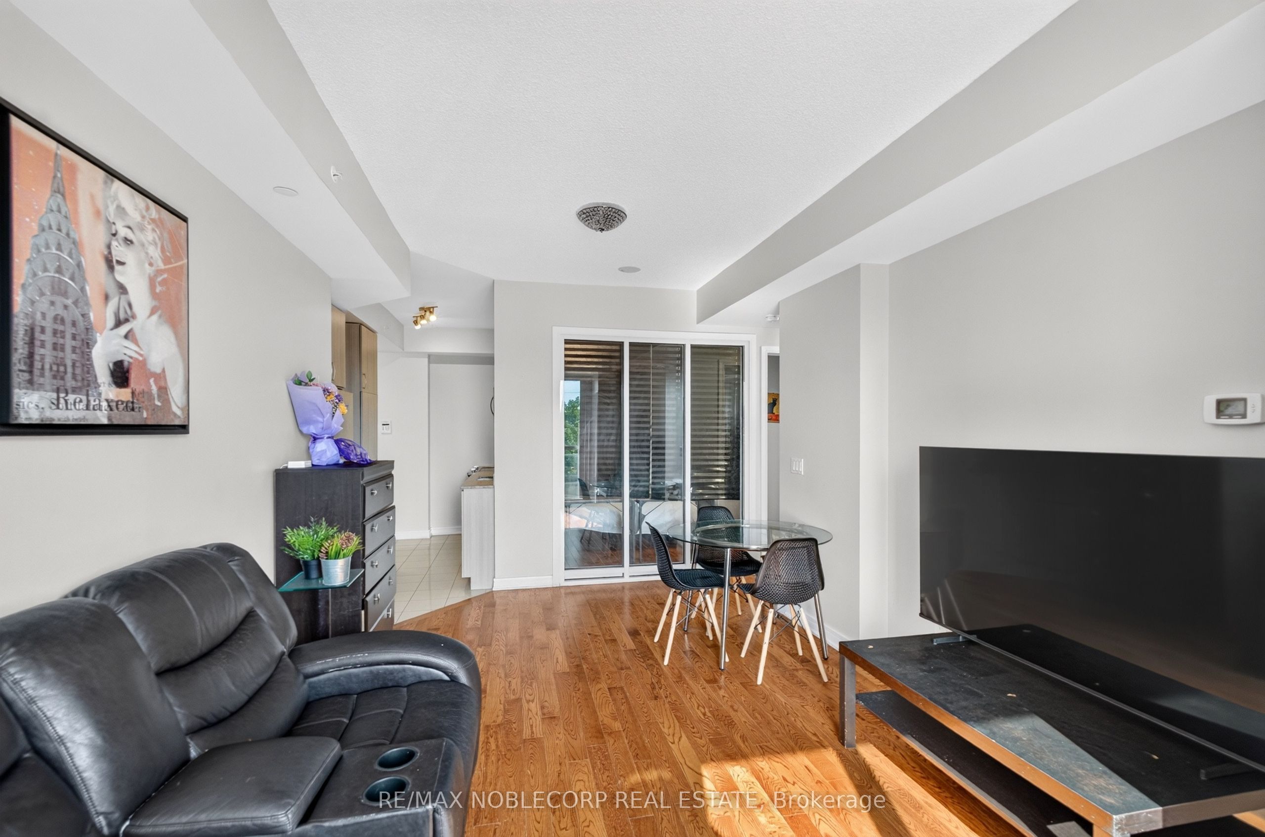 9191 Yonge Street 206sw Property Photo 16