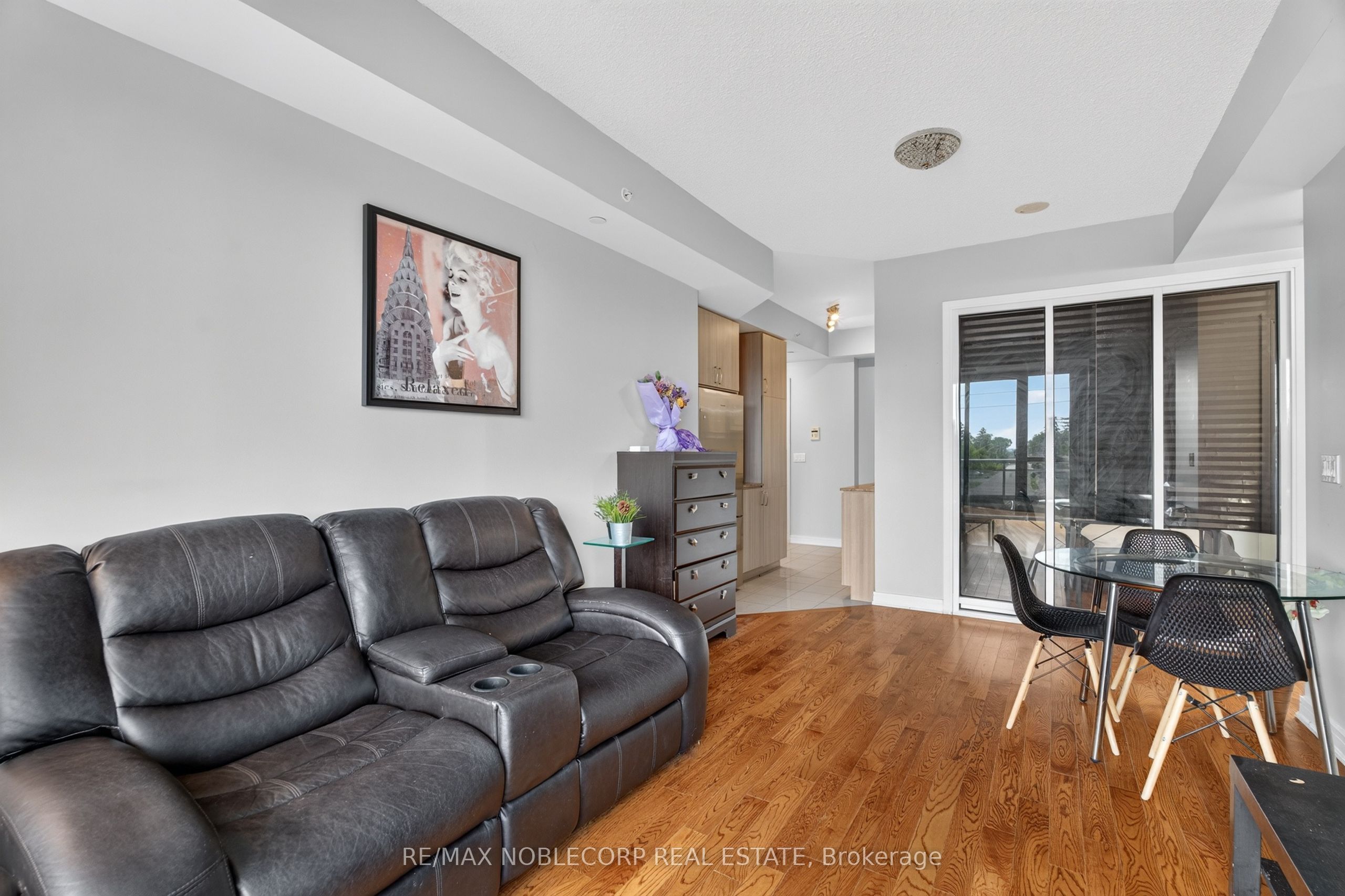 9191 Yonge Street 206sw Property Photo 17