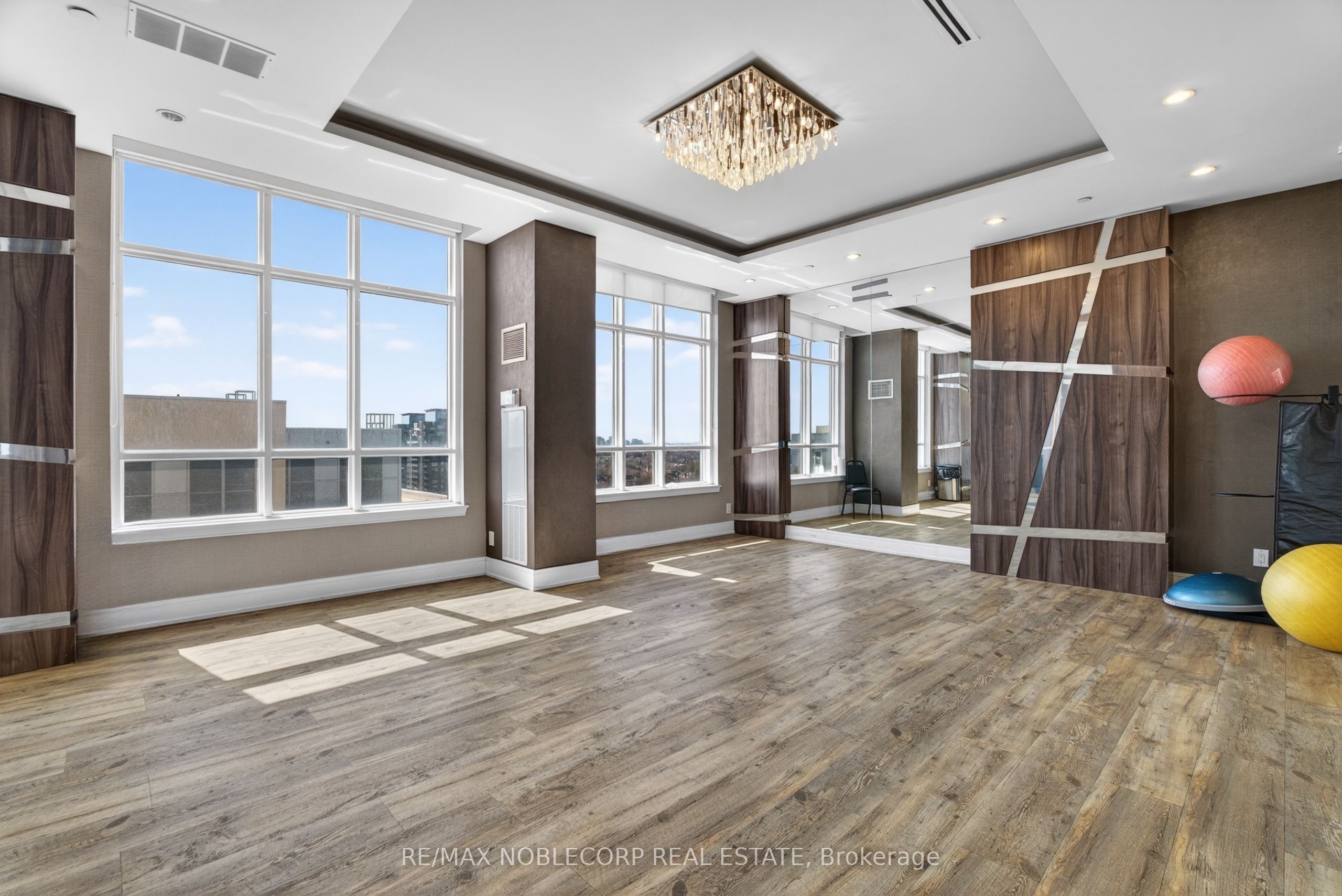 9191 Yonge Street 206sw Property Photo 26