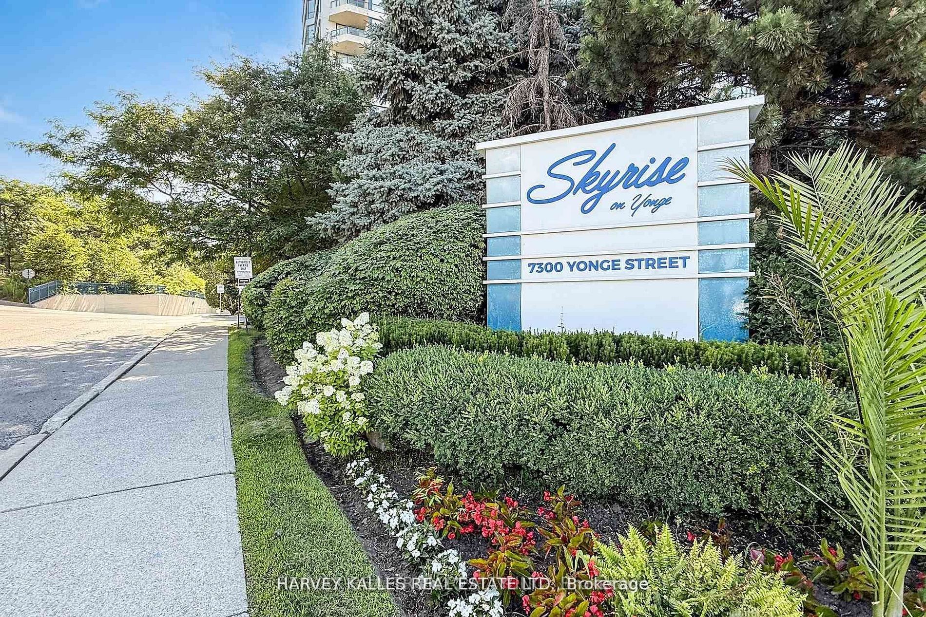 7300 Yonge Street 311 Property Photo 1