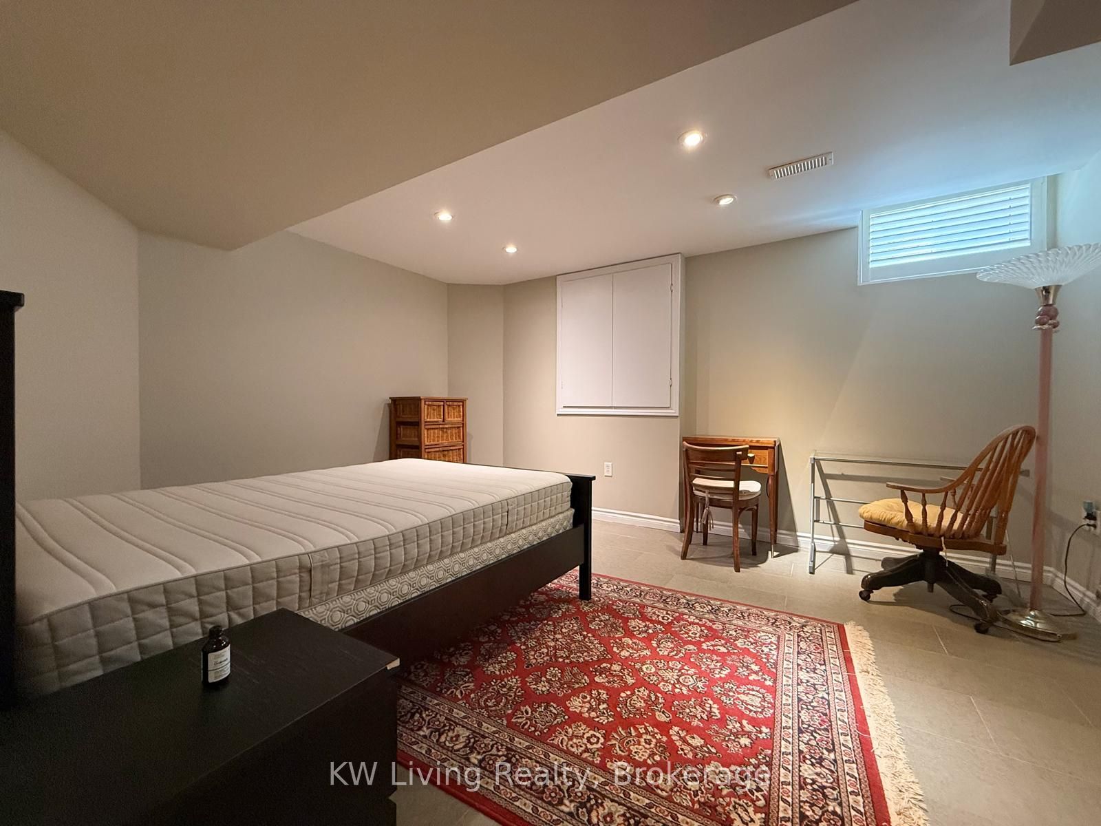 98 Church Street Bsmt Property Photo 6