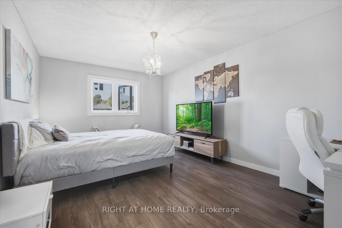 31 Sunbird Boulevard Property Photo 20