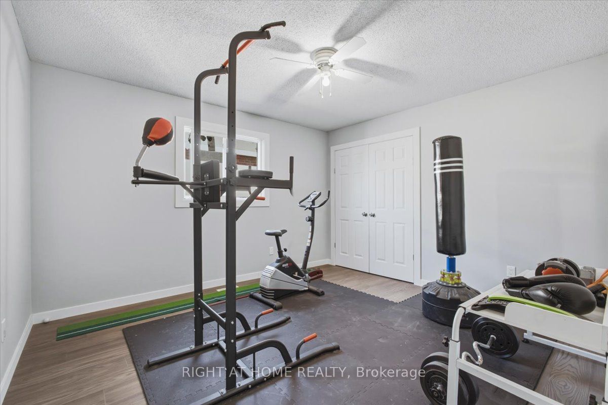 31 Sunbird Boulevard Property Photo 21