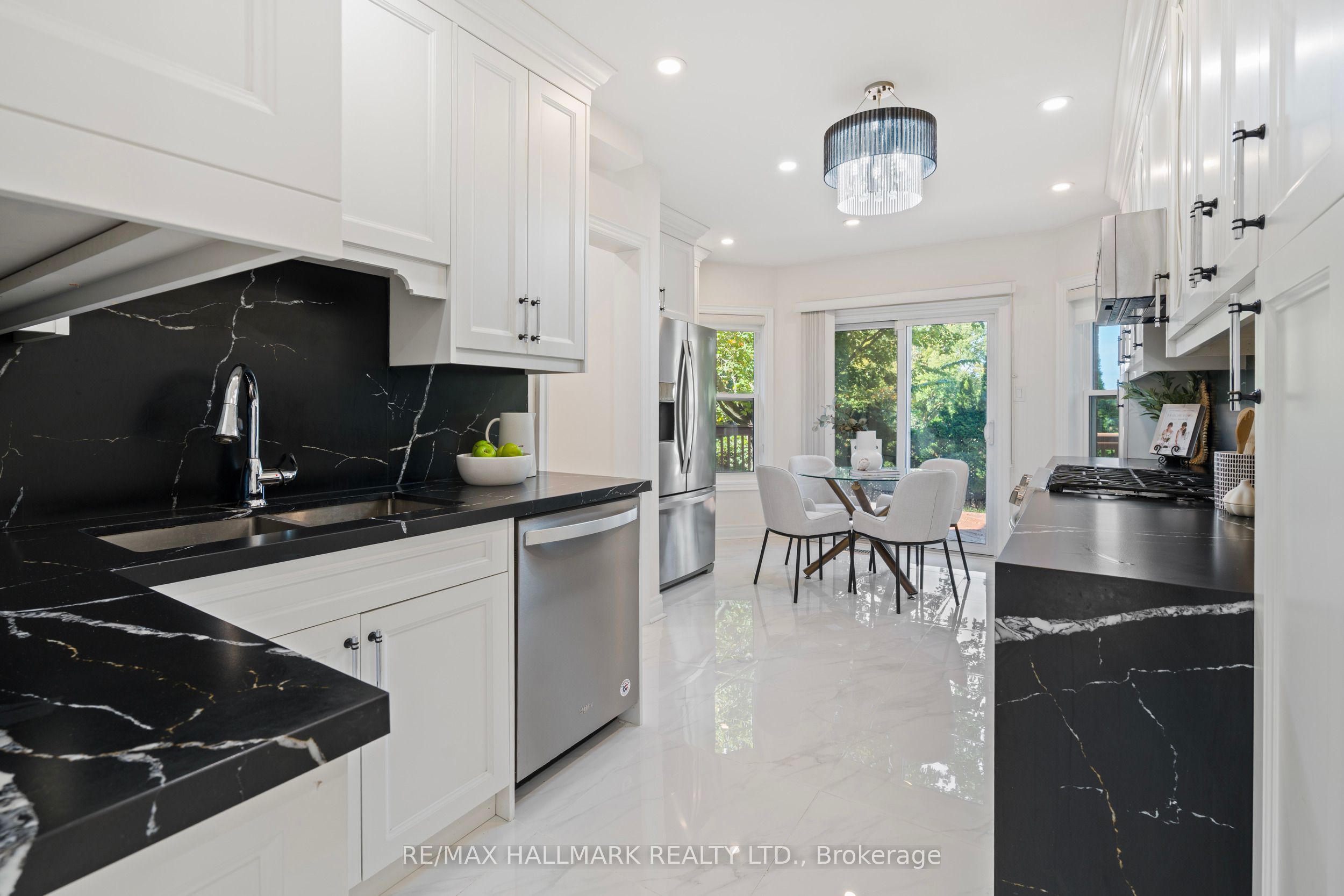 872 Hilton Boulevard Property Photo 15