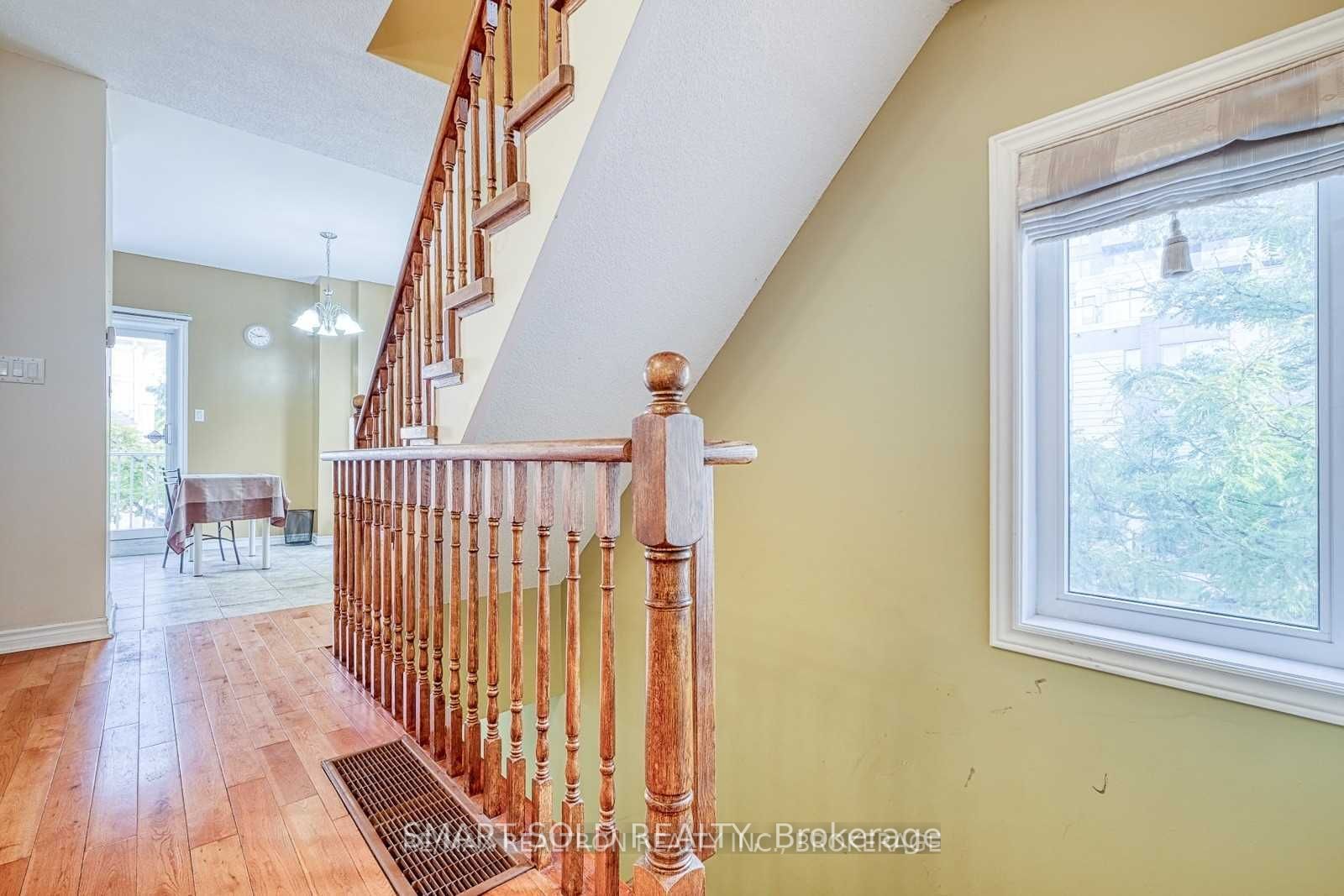 76e Leitchcroft Crescent Property Photo 12