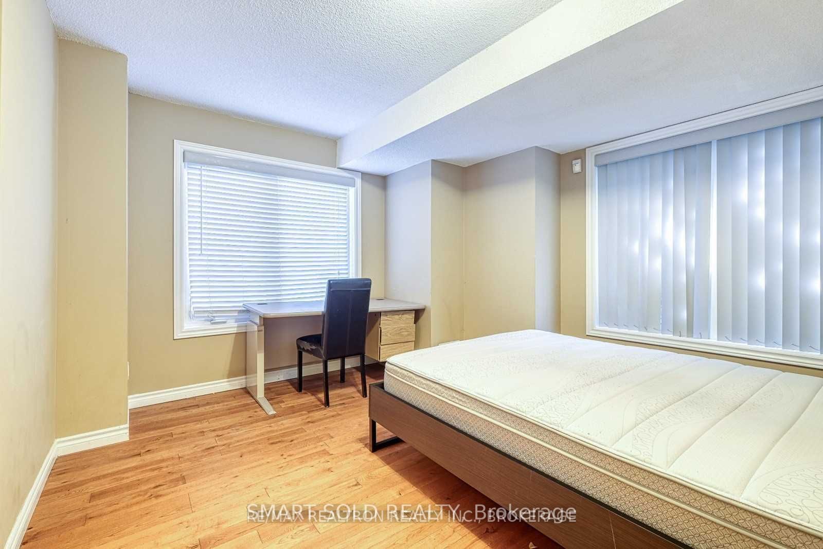 76e Leitchcroft Crescent Property Photo 13