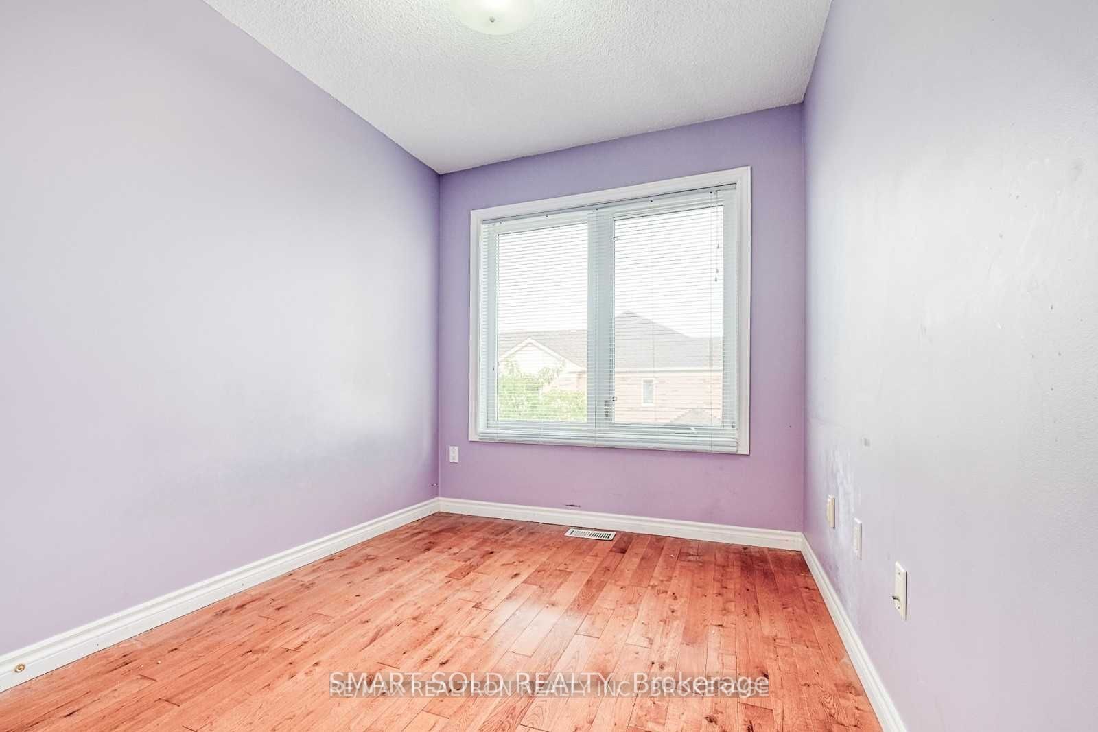 76e Leitchcroft Crescent Property Photo 19