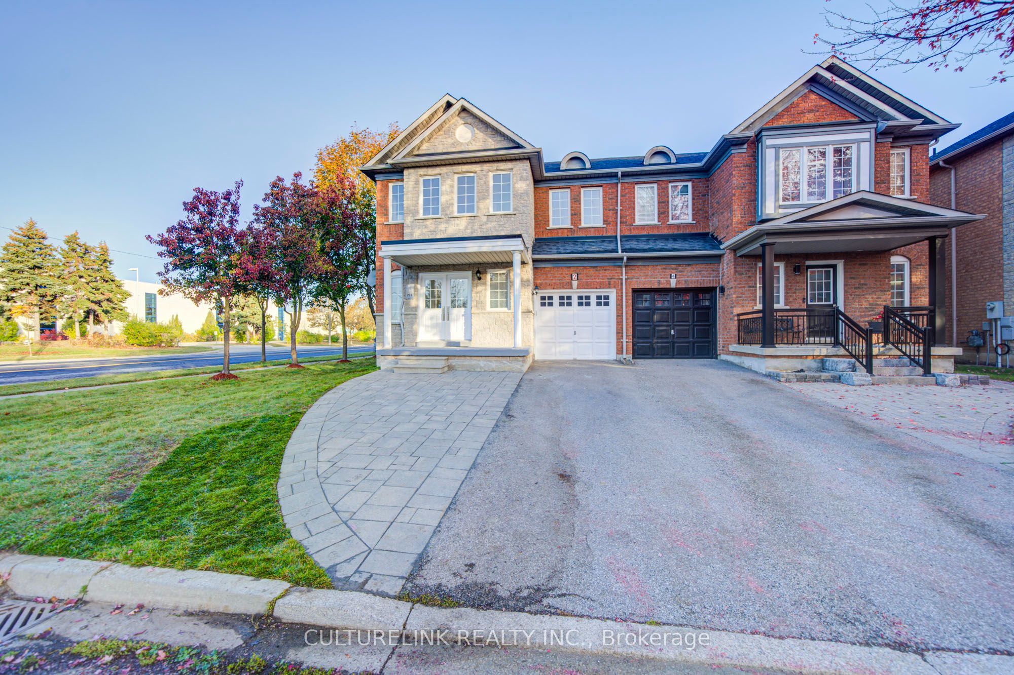 2 Hartwell Place Property Photo 1