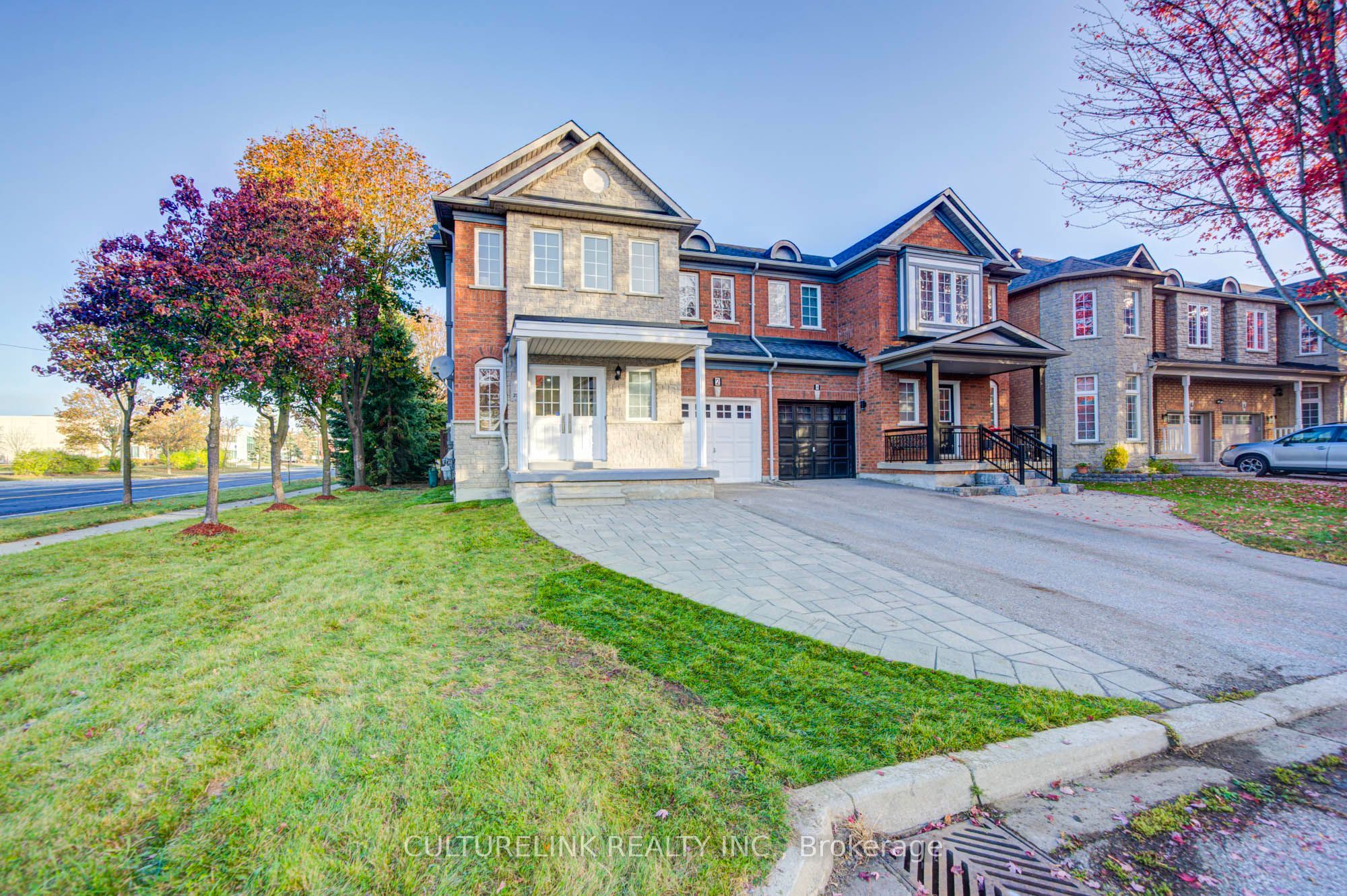 2 Hartwell Place Property Photo 2