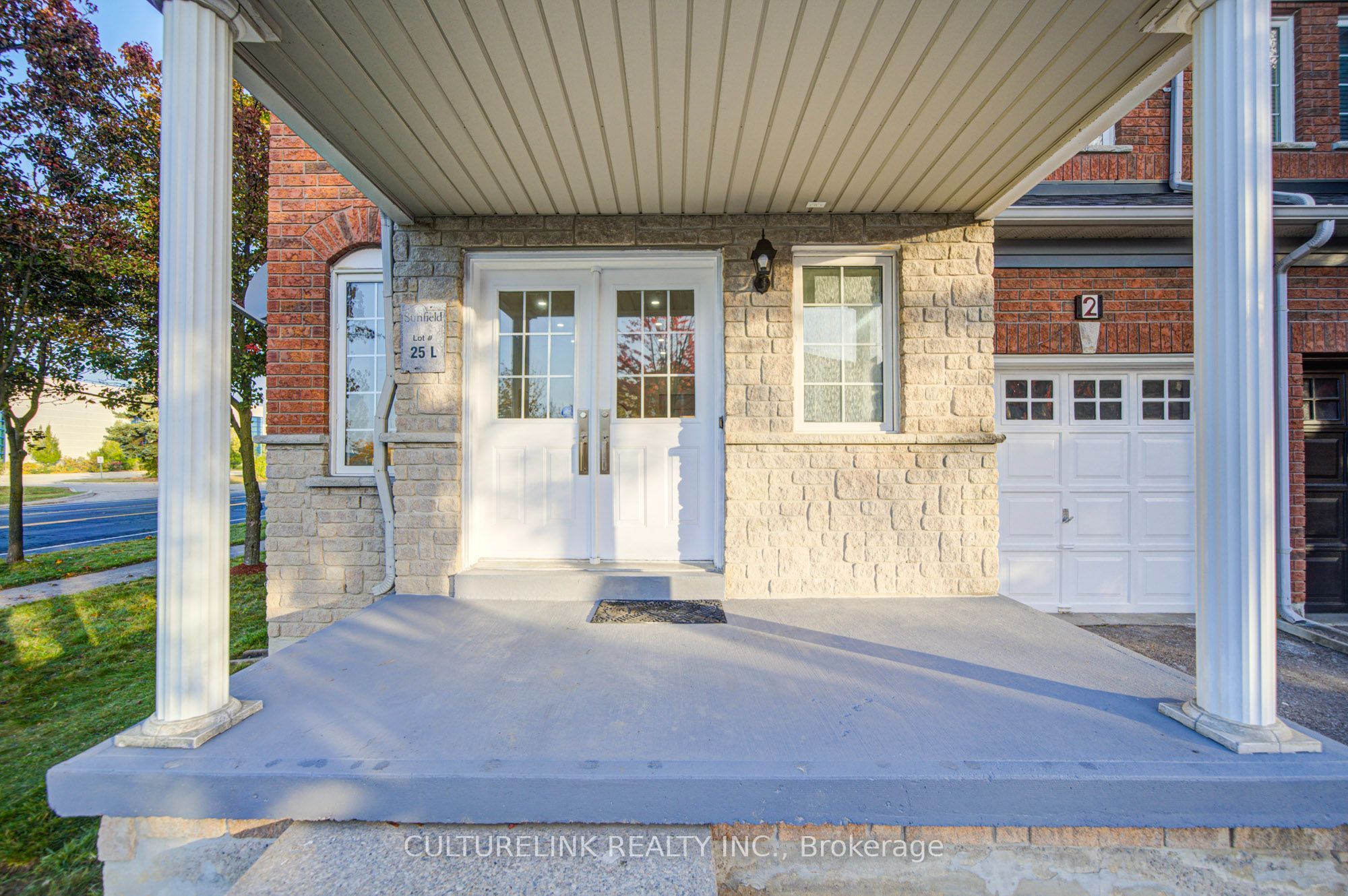 2 Hartwell Place Property Photo 3