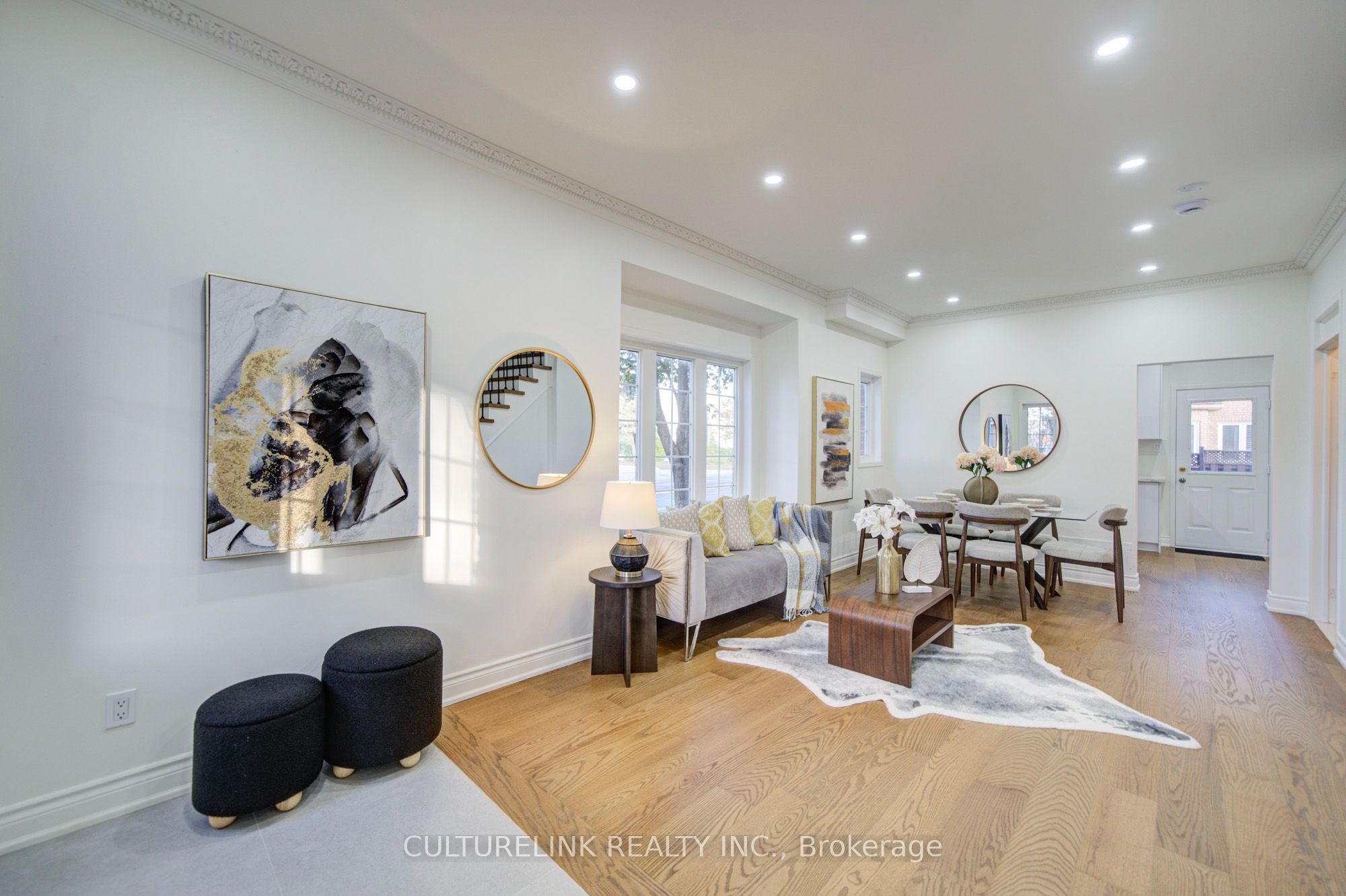 2 Hartwell Place Property Photo 5