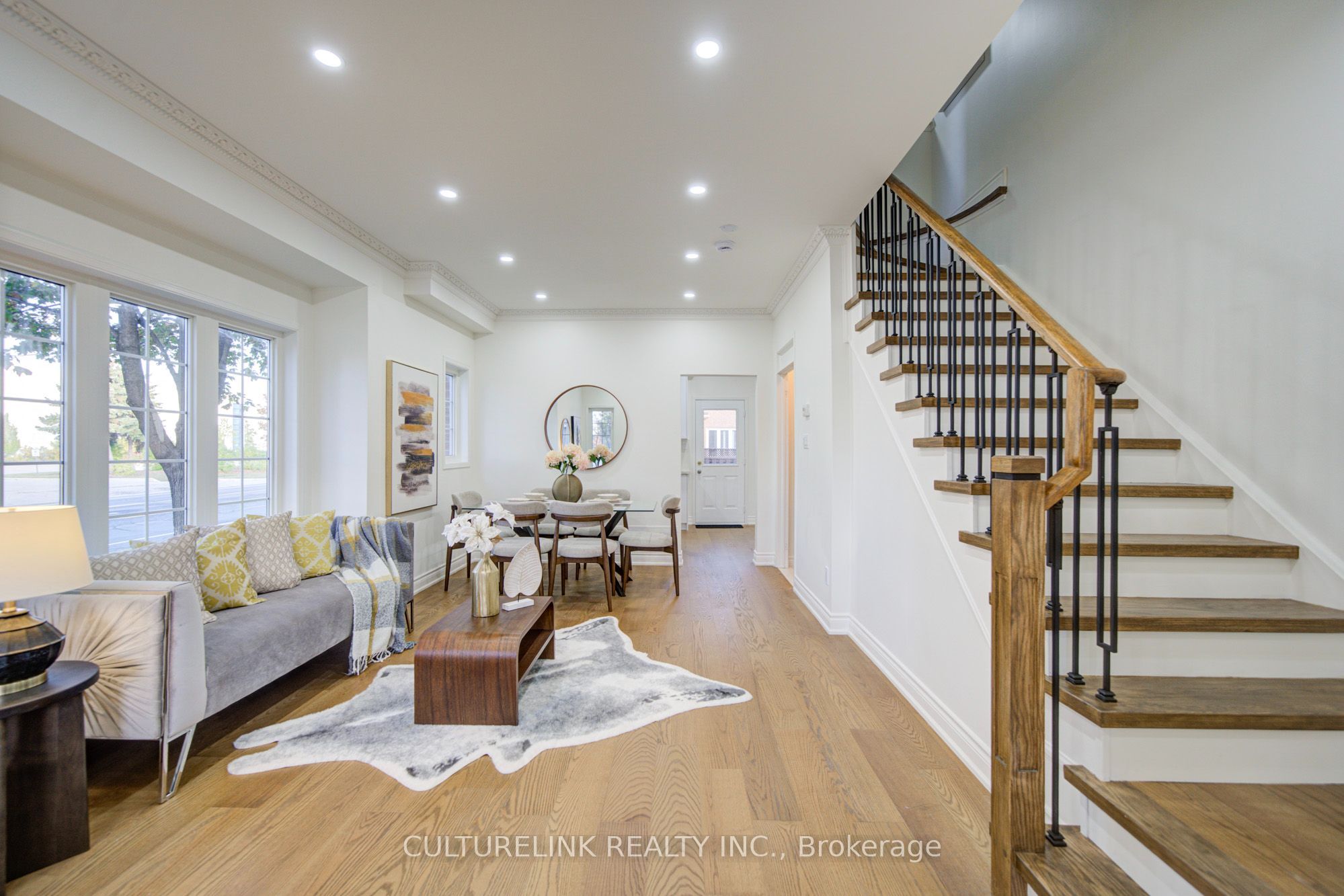 2 Hartwell Place Property Photo 6