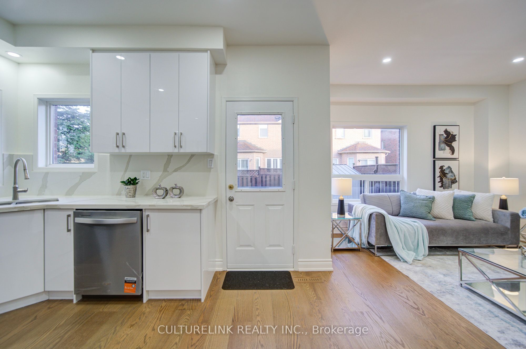 2 Hartwell Place Property Photo 12