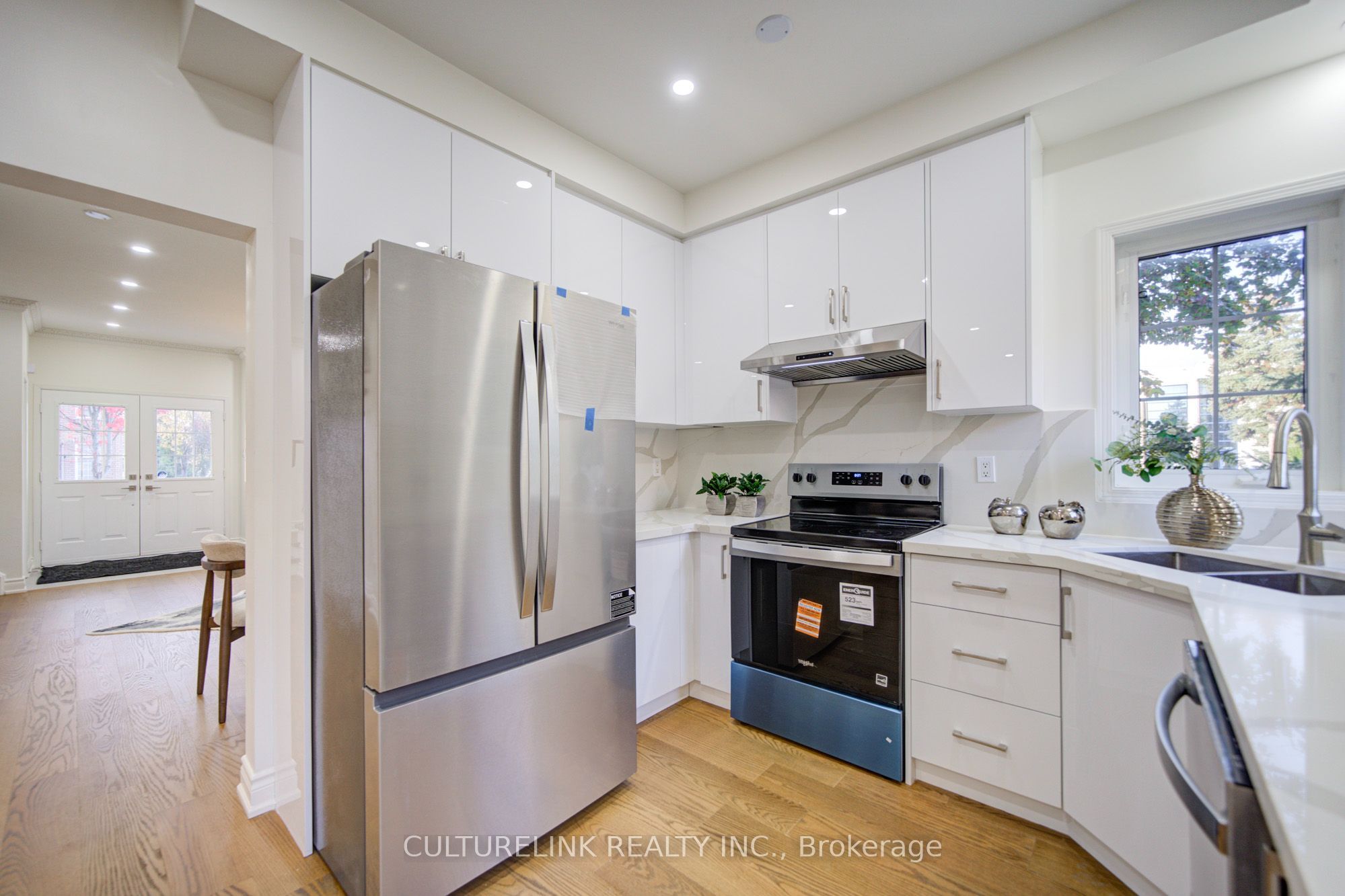 2 Hartwell Place Property Photo 14