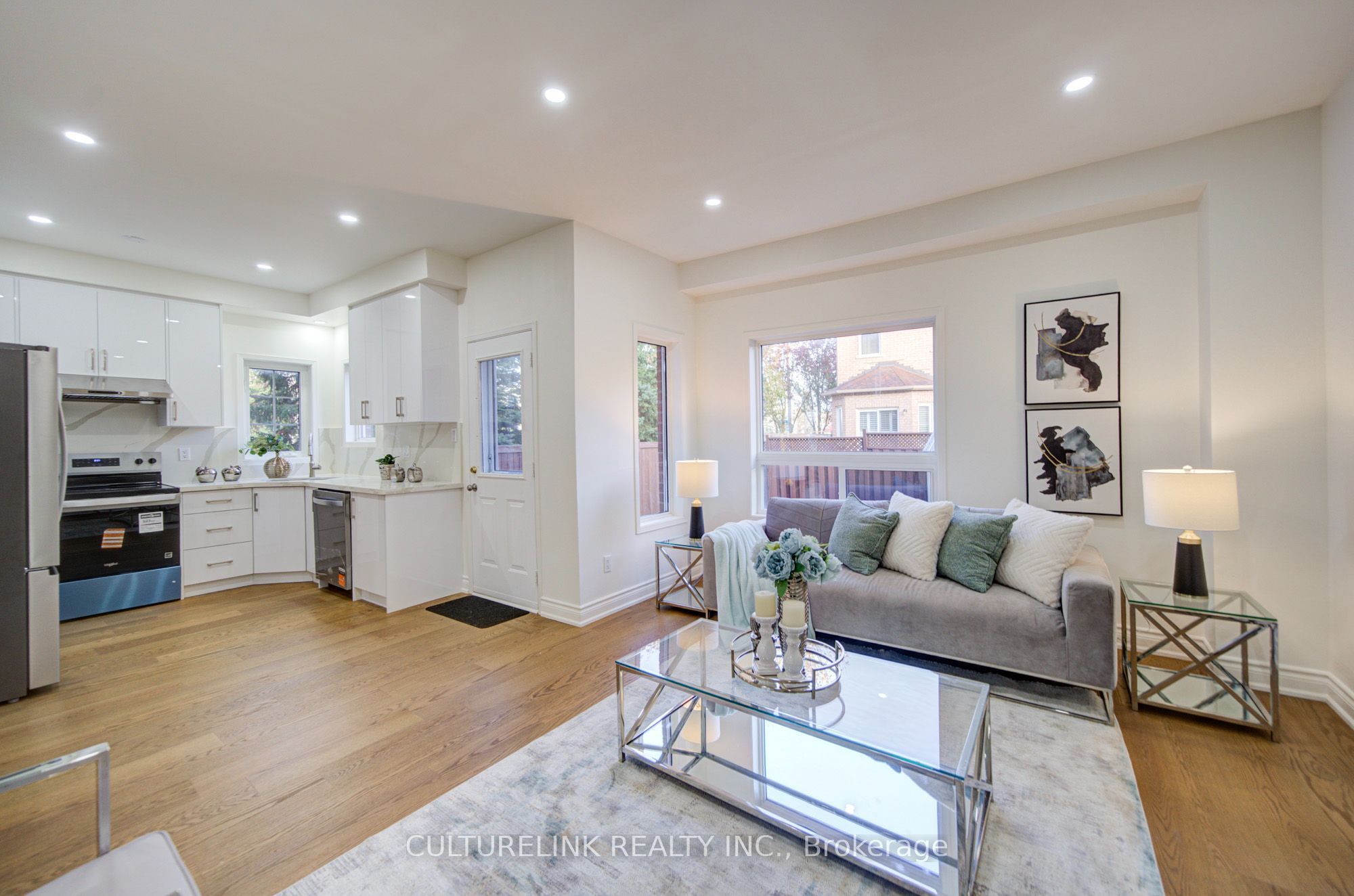 2 Hartwell Place Property Photo 17