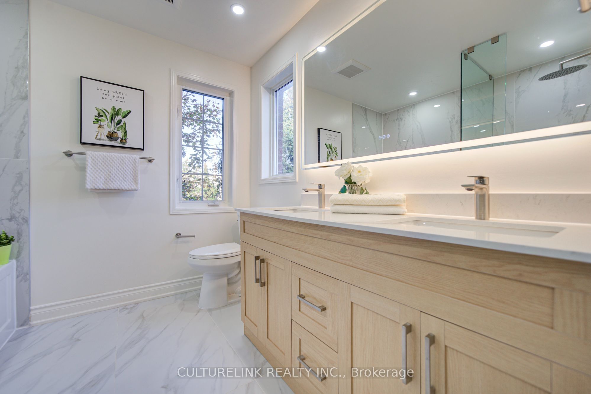 2 Hartwell Place Property Photo 32