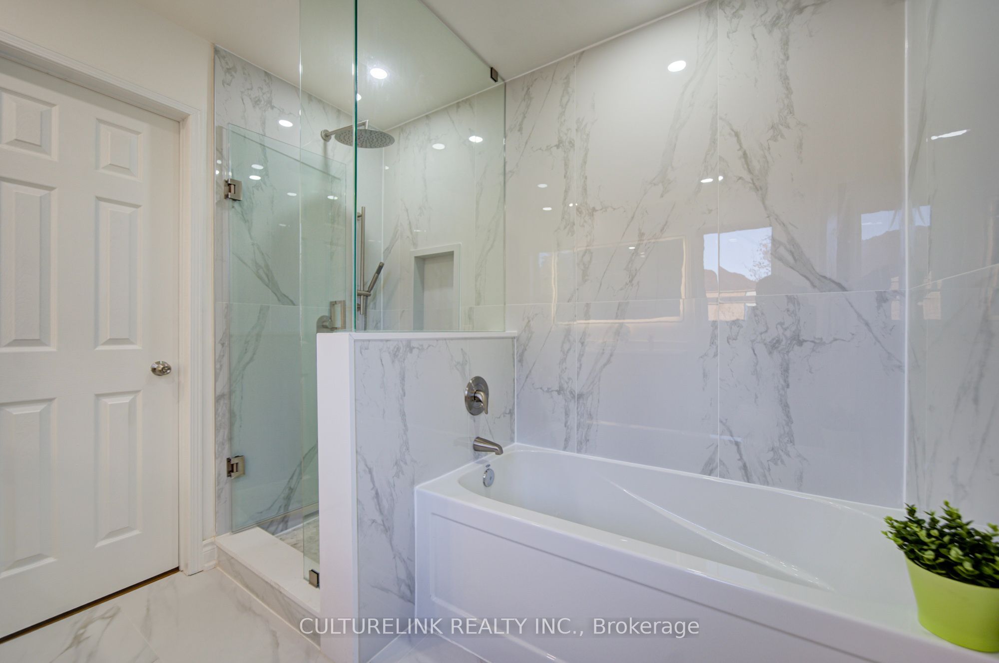 2 Hartwell Place Property Photo 35