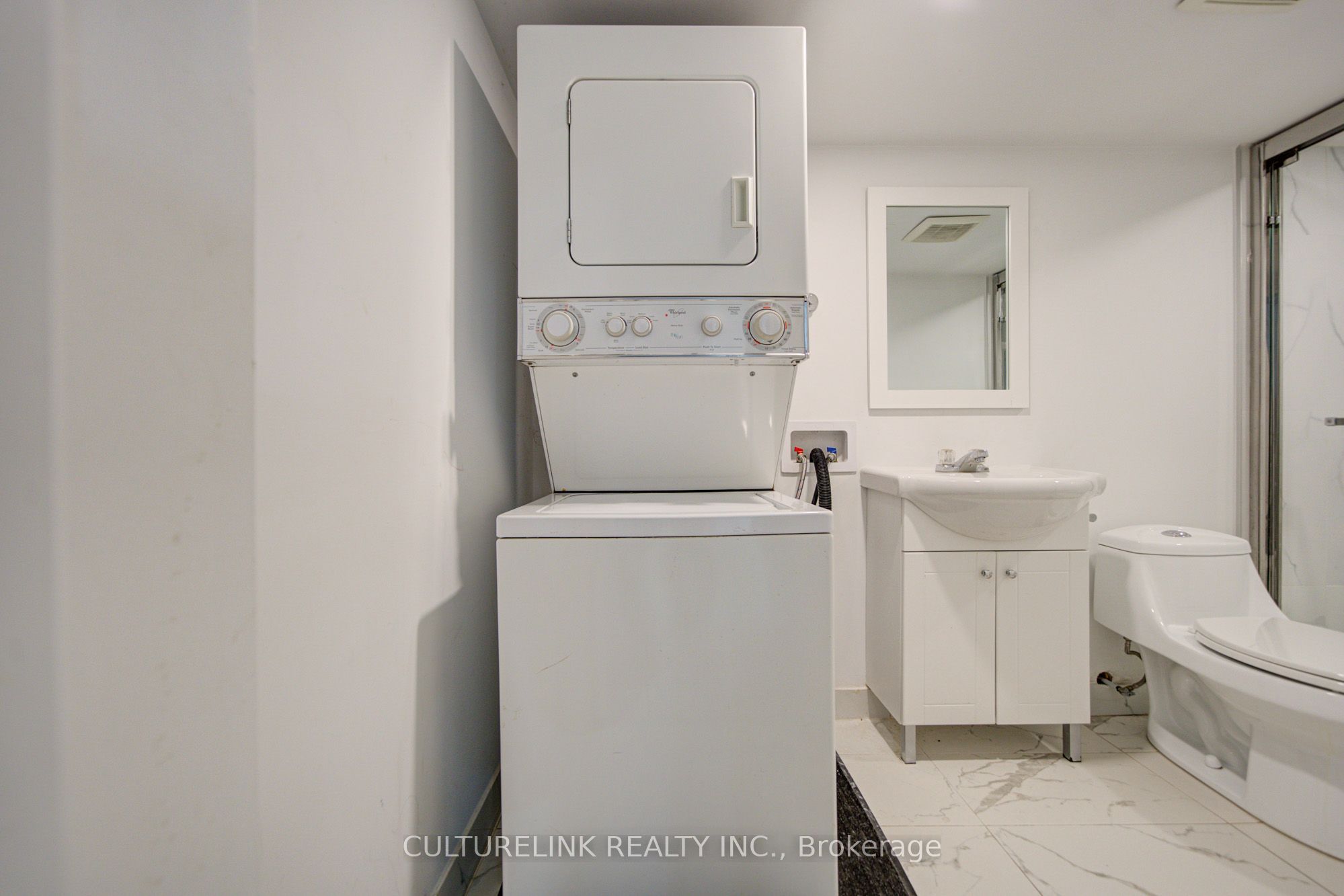 2 Hartwell Place Property Photo 39