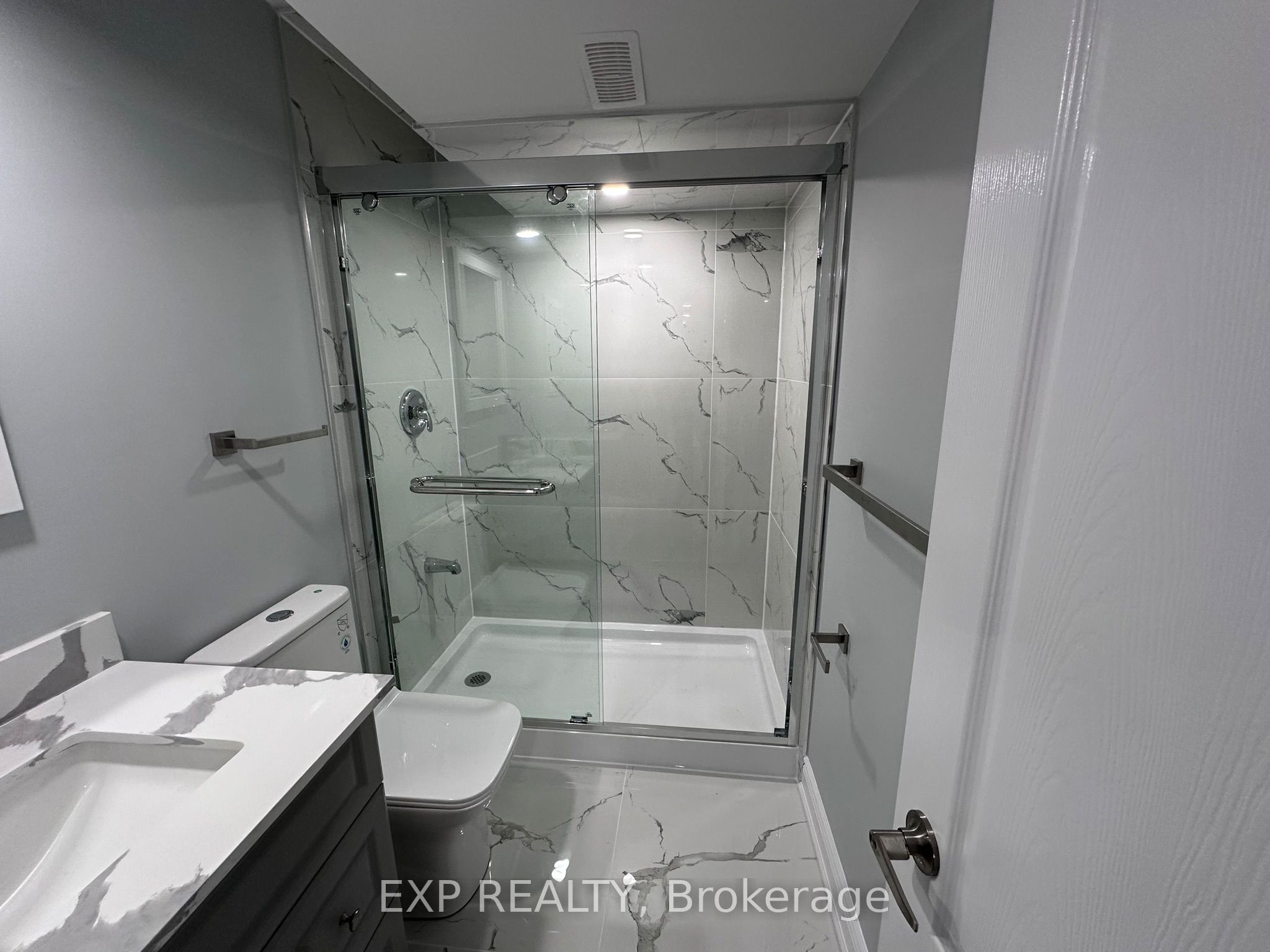 31 Lorne Thomas Place Property Photo 14