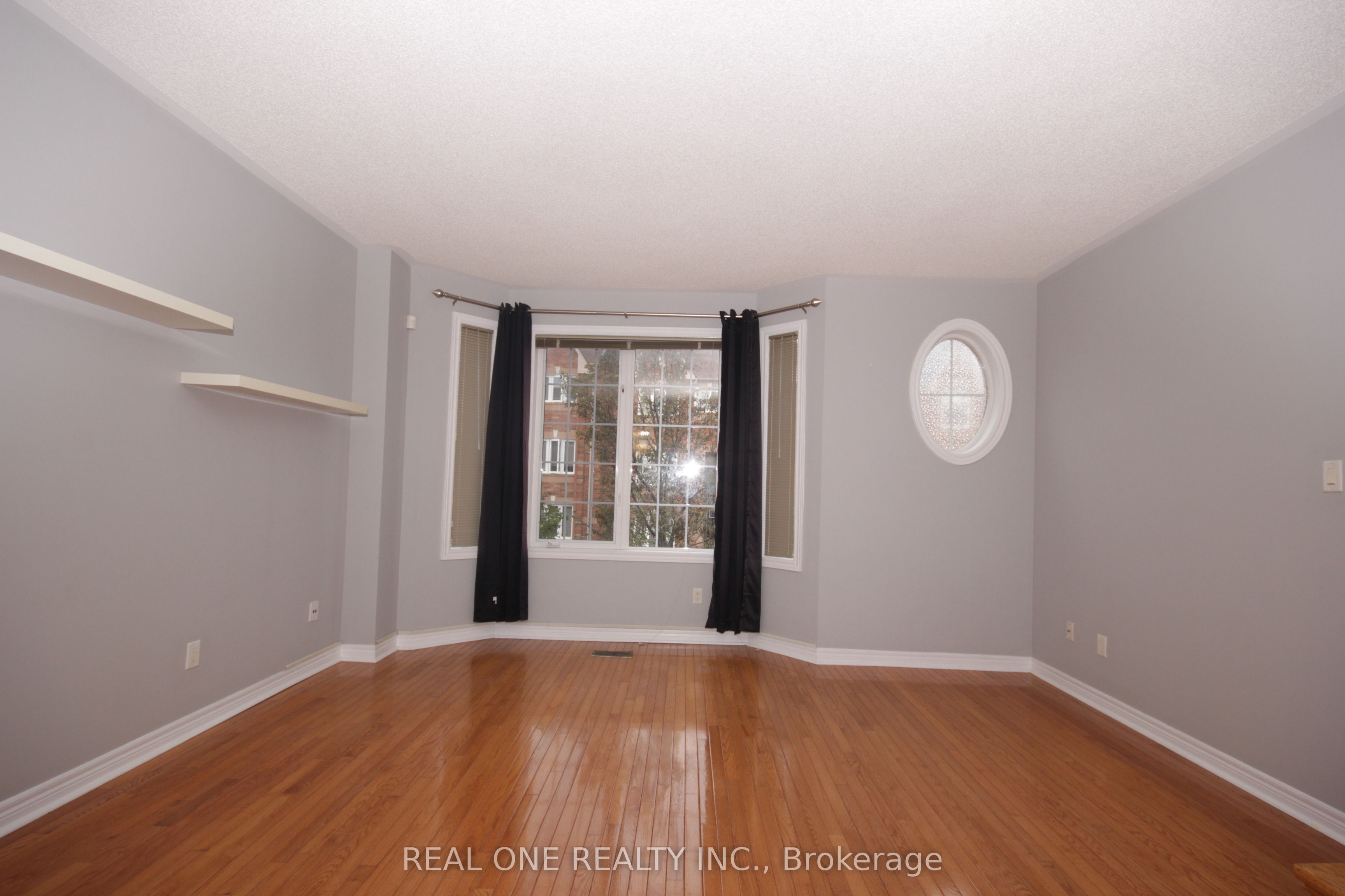 15 Azalea Gate Way Property Photo 7
