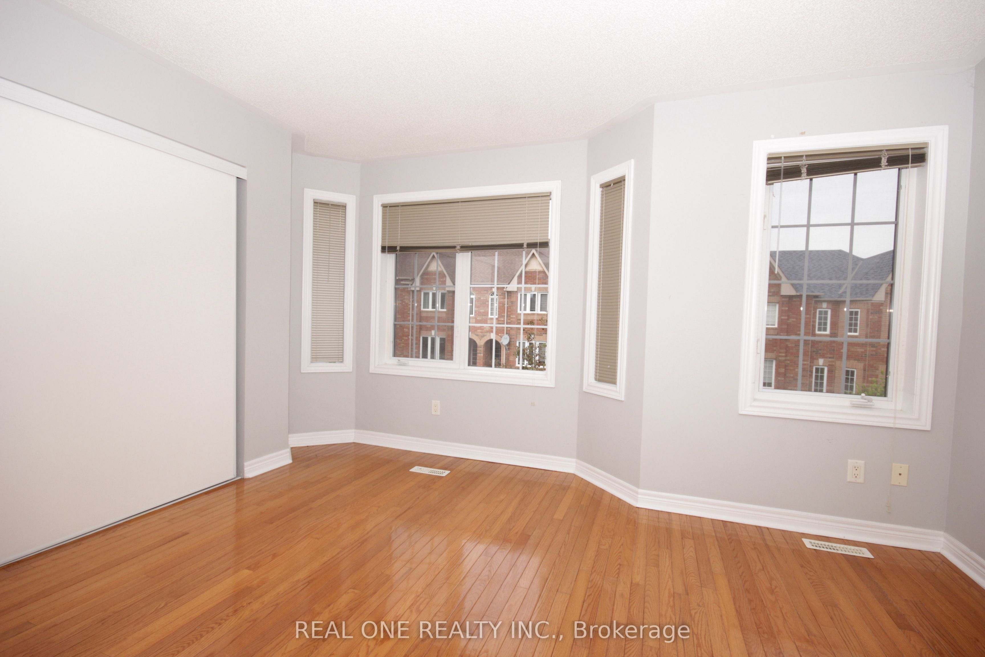 15 Azalea Gate Way Property Photo 10