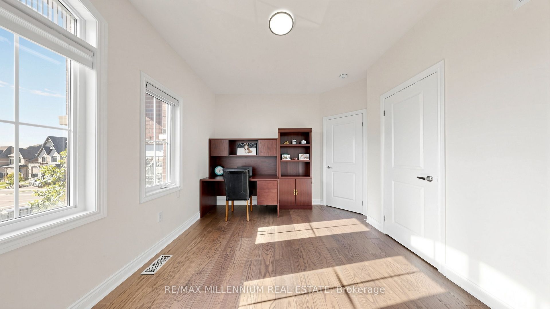327 Mactier Drive Property Photo 42