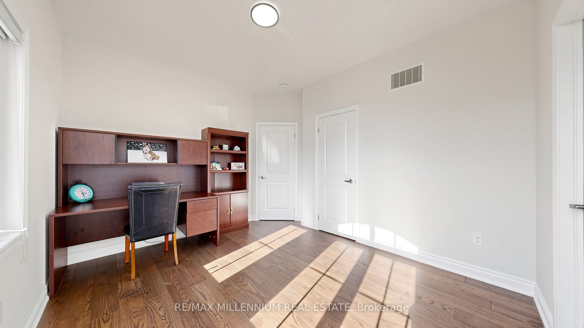 327 Mactier Drive Property Photo 43