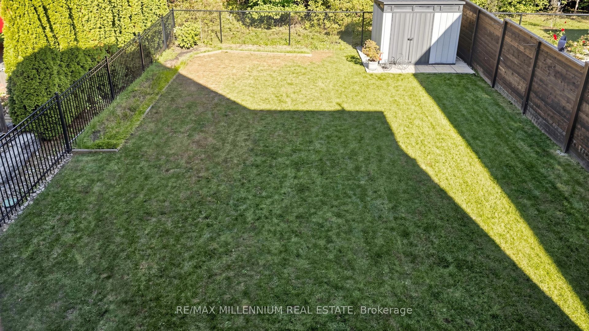 327 Mactier Drive Property Photo 45