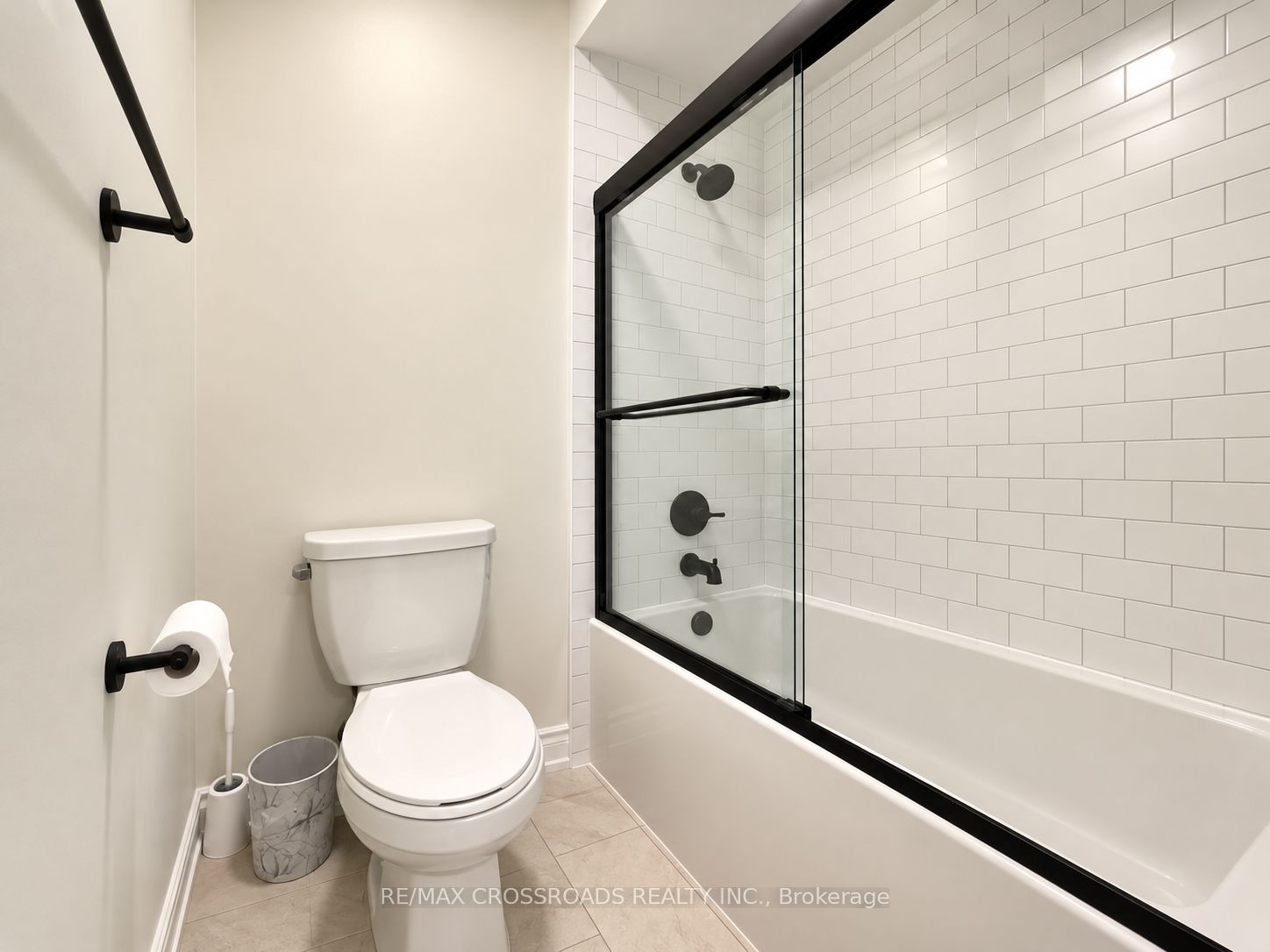106 Matawin Lane Property Photo 14