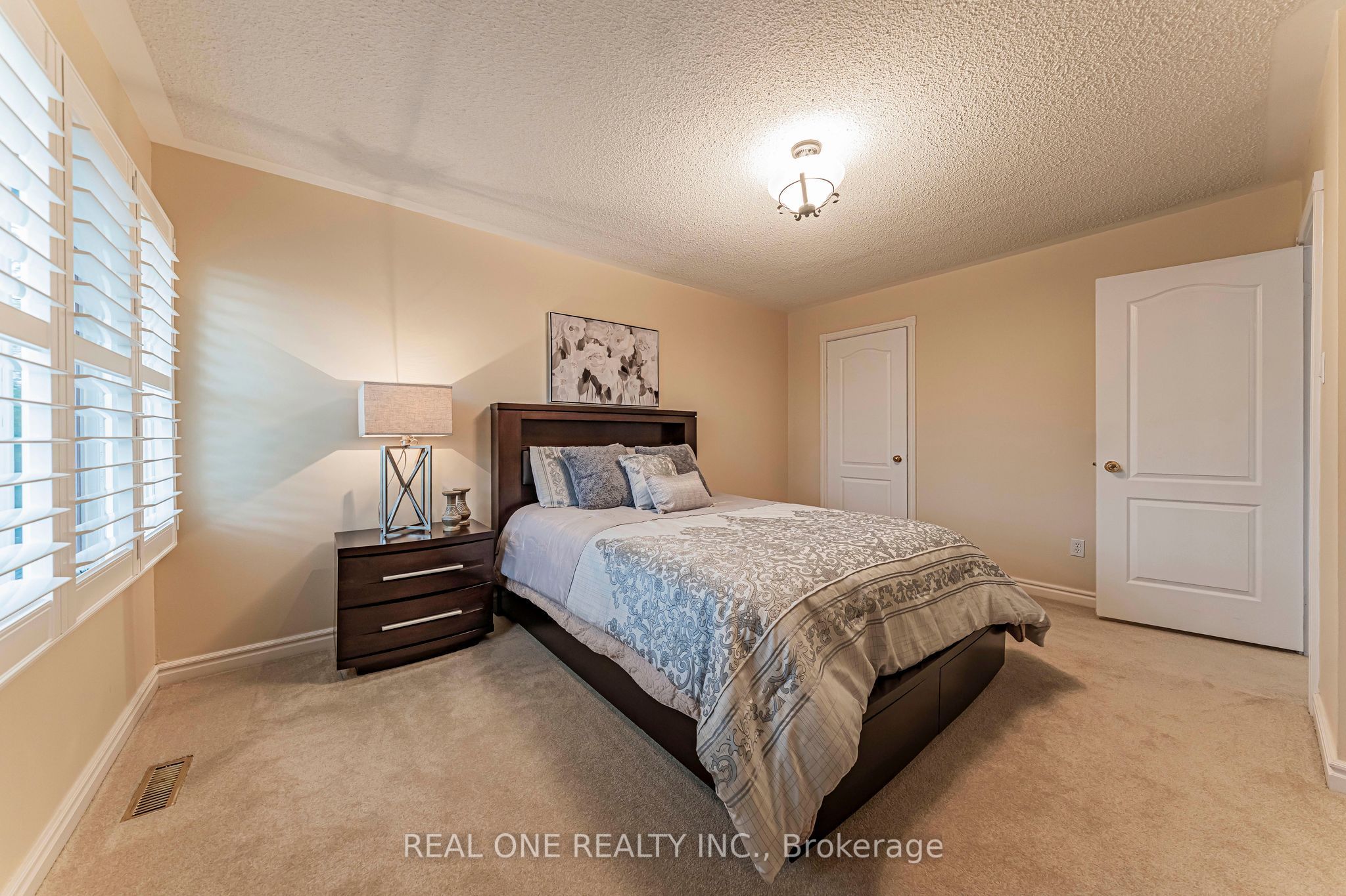 45 John Button Boulevard Property Photo 34