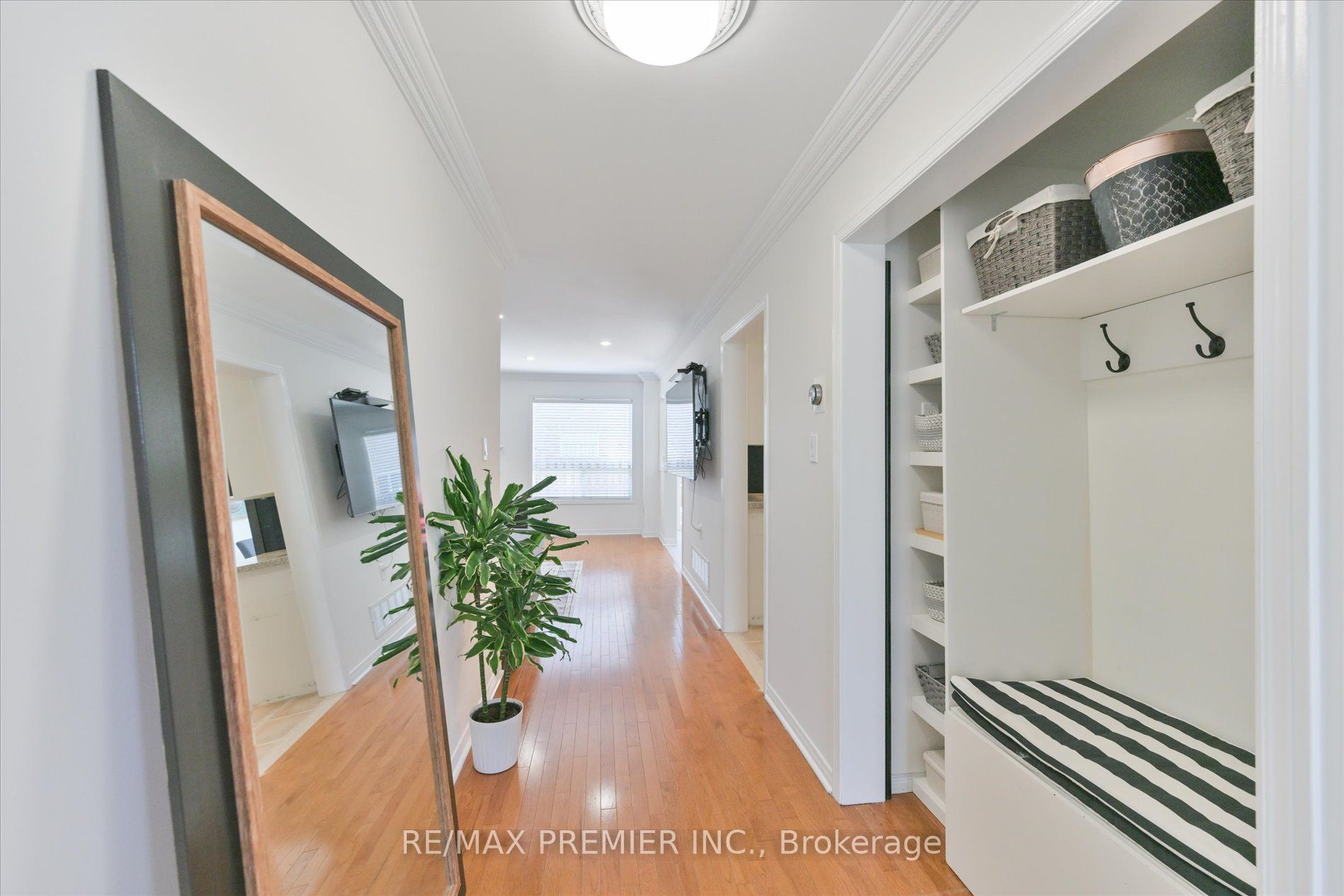 22 Lucerne Drive Property Photo 6