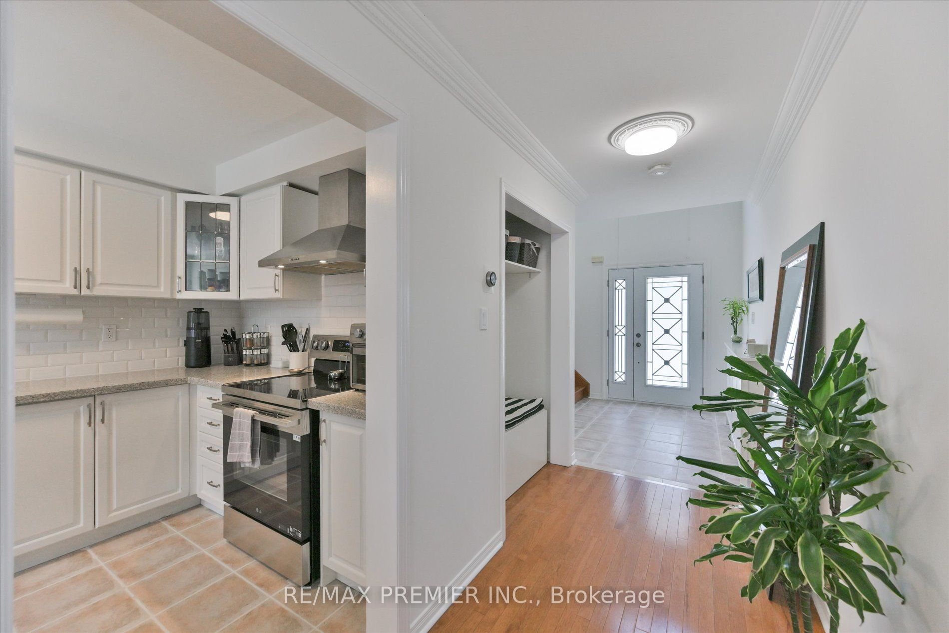 22 Lucerne Drive Property Photo 7
