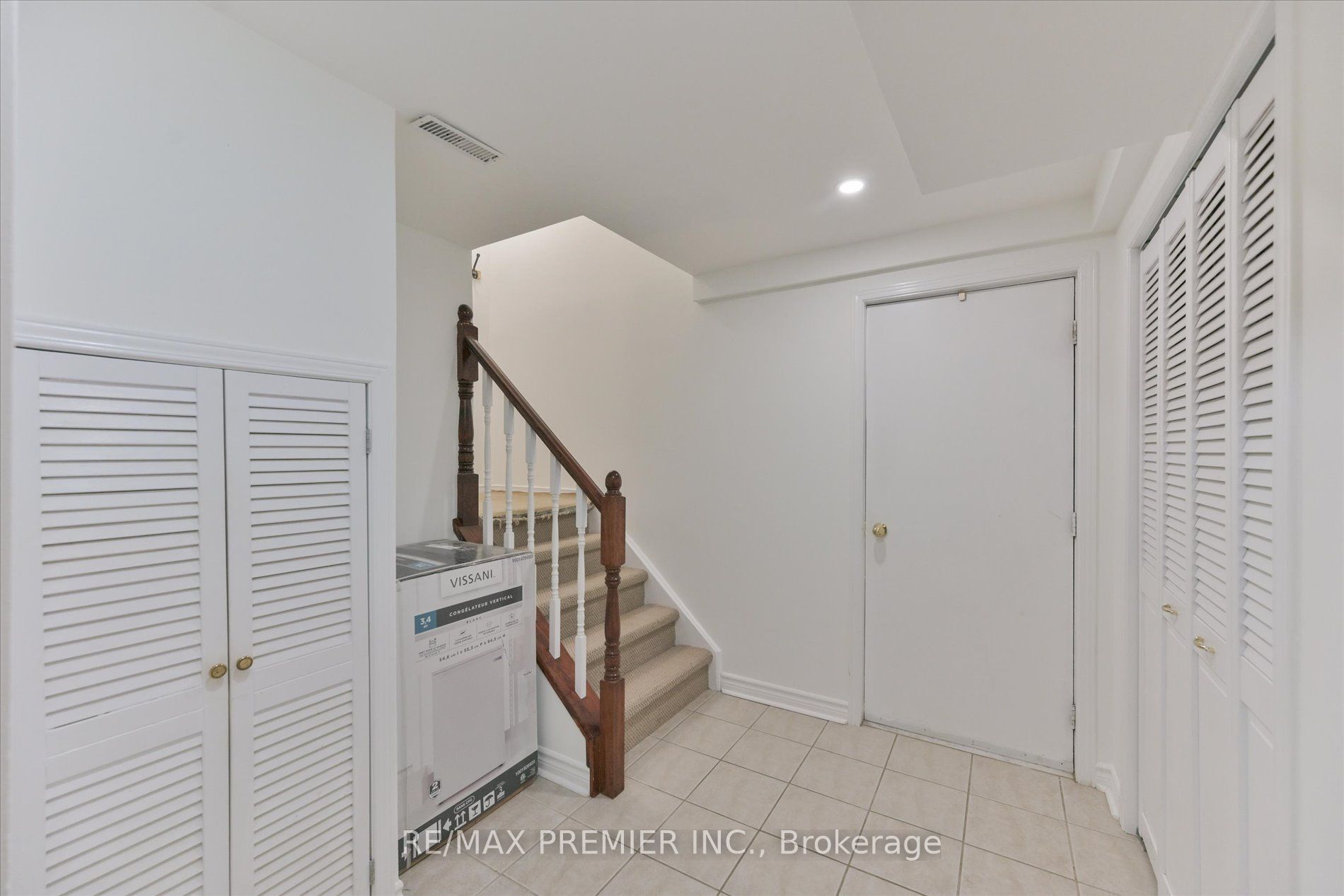 22 Lucerne Drive Property Photo 32