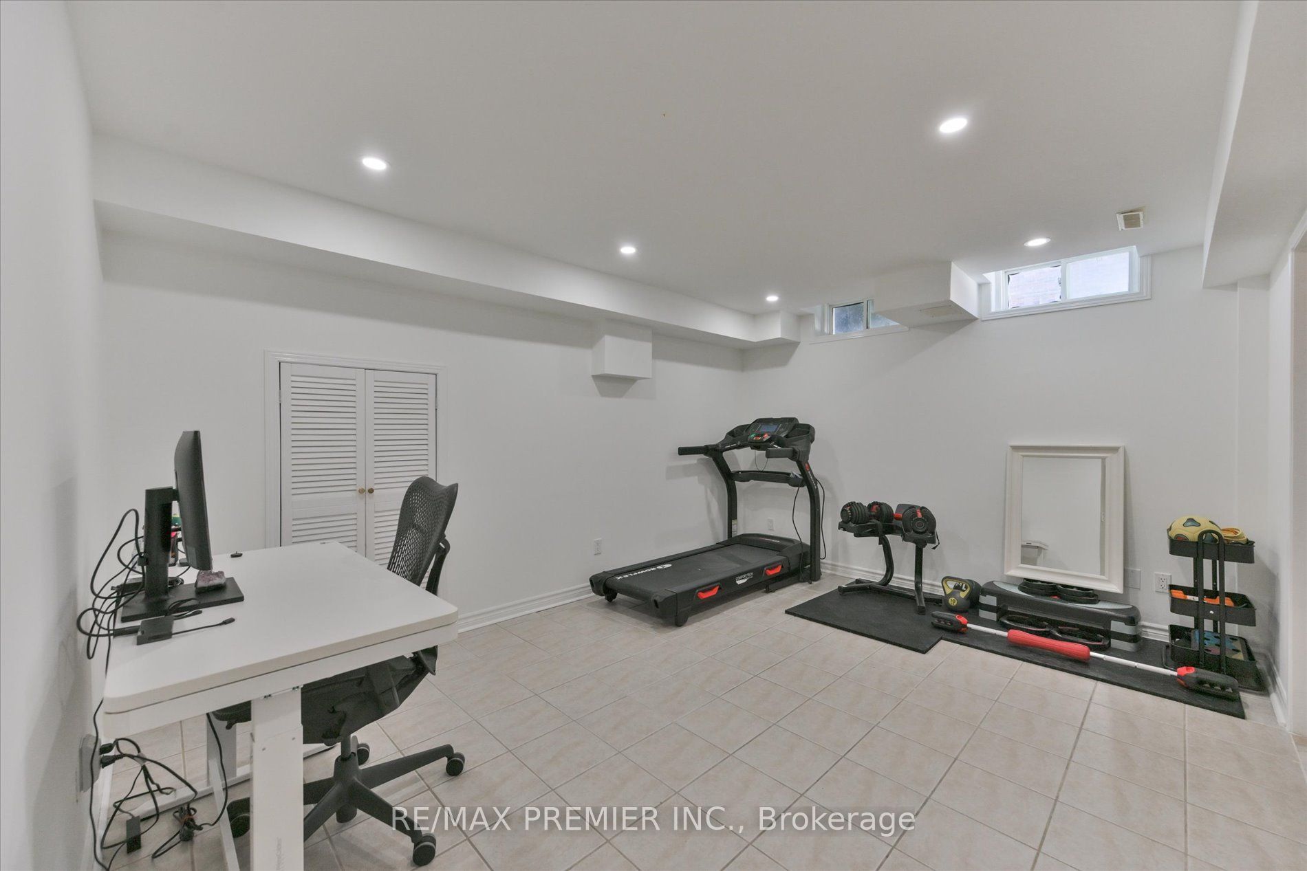 22 Lucerne Drive Property Photo 34