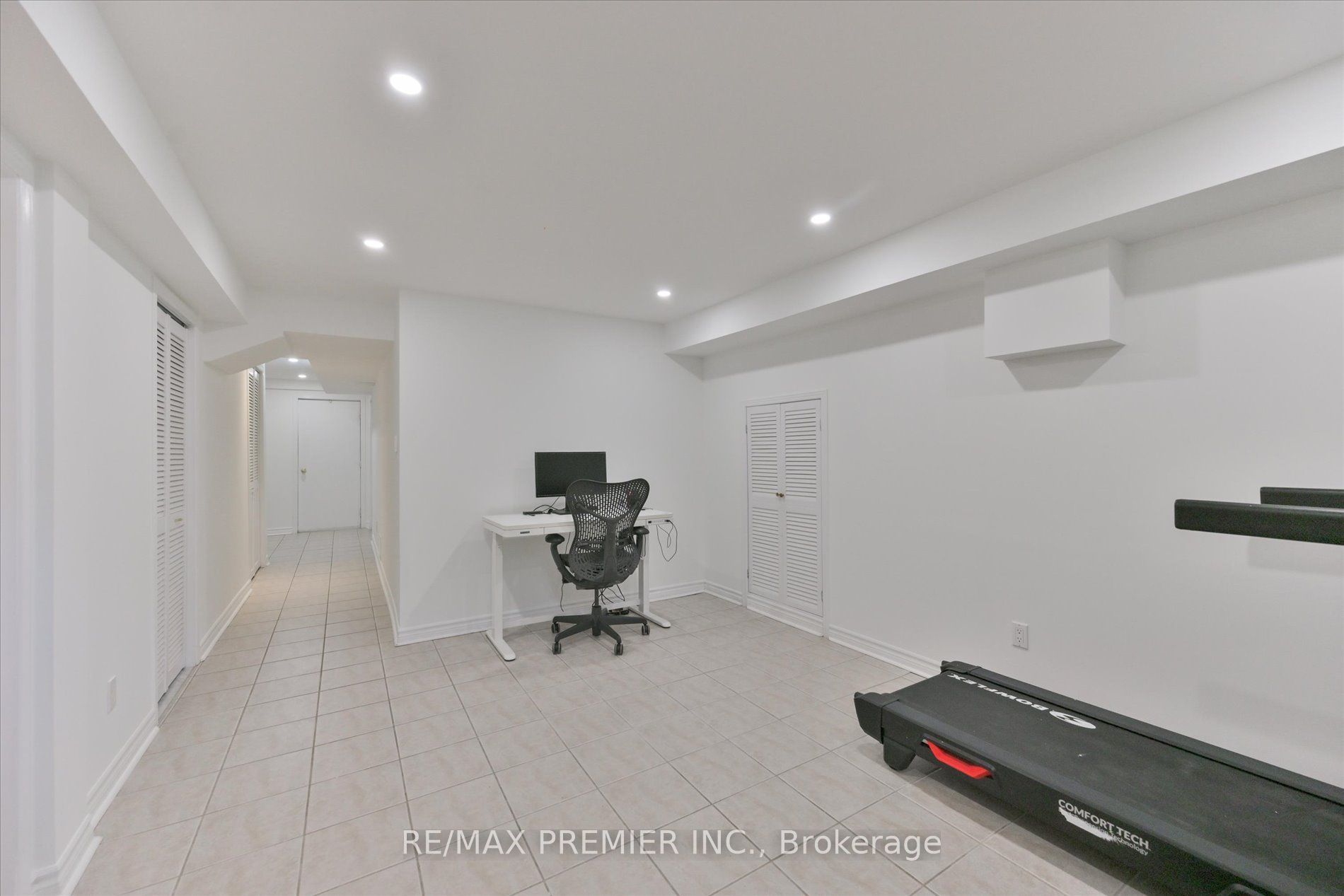 22 Lucerne Drive Property Photo 35