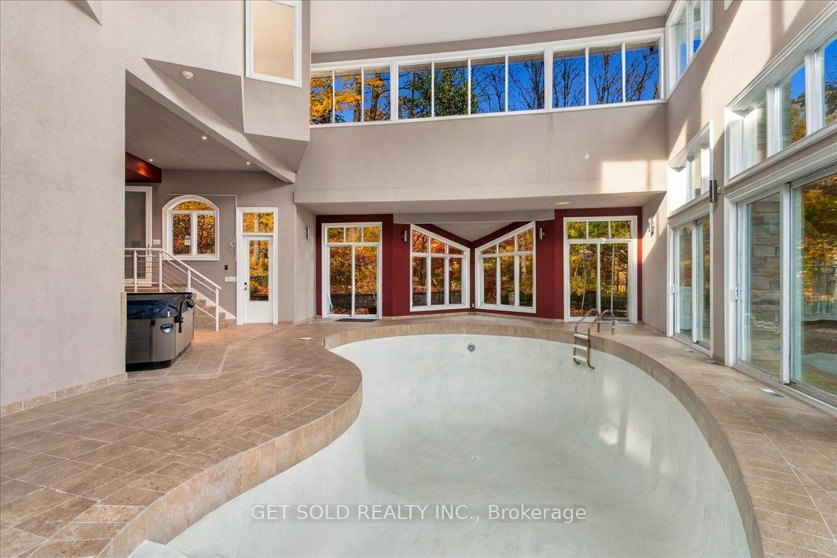 76 Silver Fox Place Property Photo 49