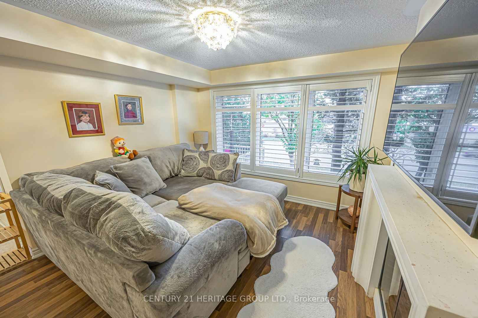 117 Zokol Drive Property Photo 8