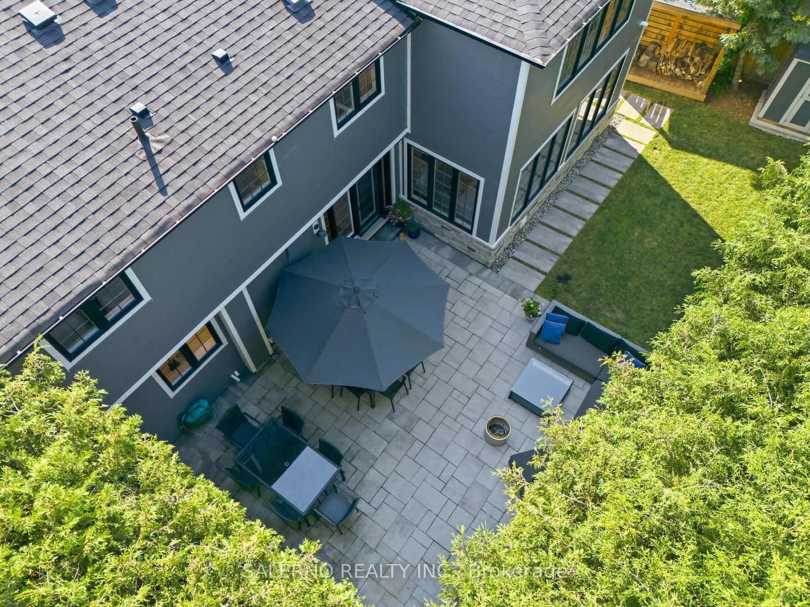 35 Sir Constantine Drive Property Photo 49