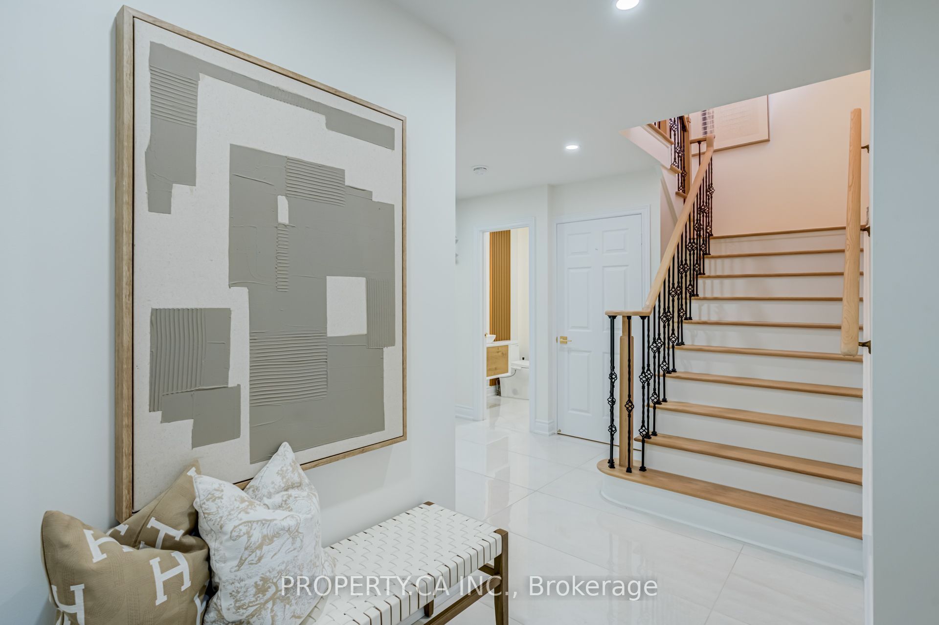 131 Giotto Crescent Property Photo 2