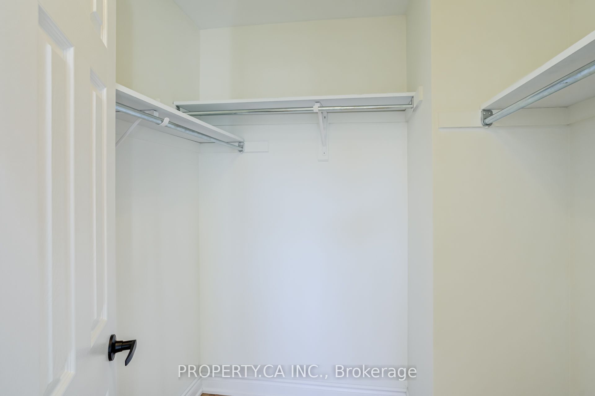 131 Giotto Crescent Property Photo 30