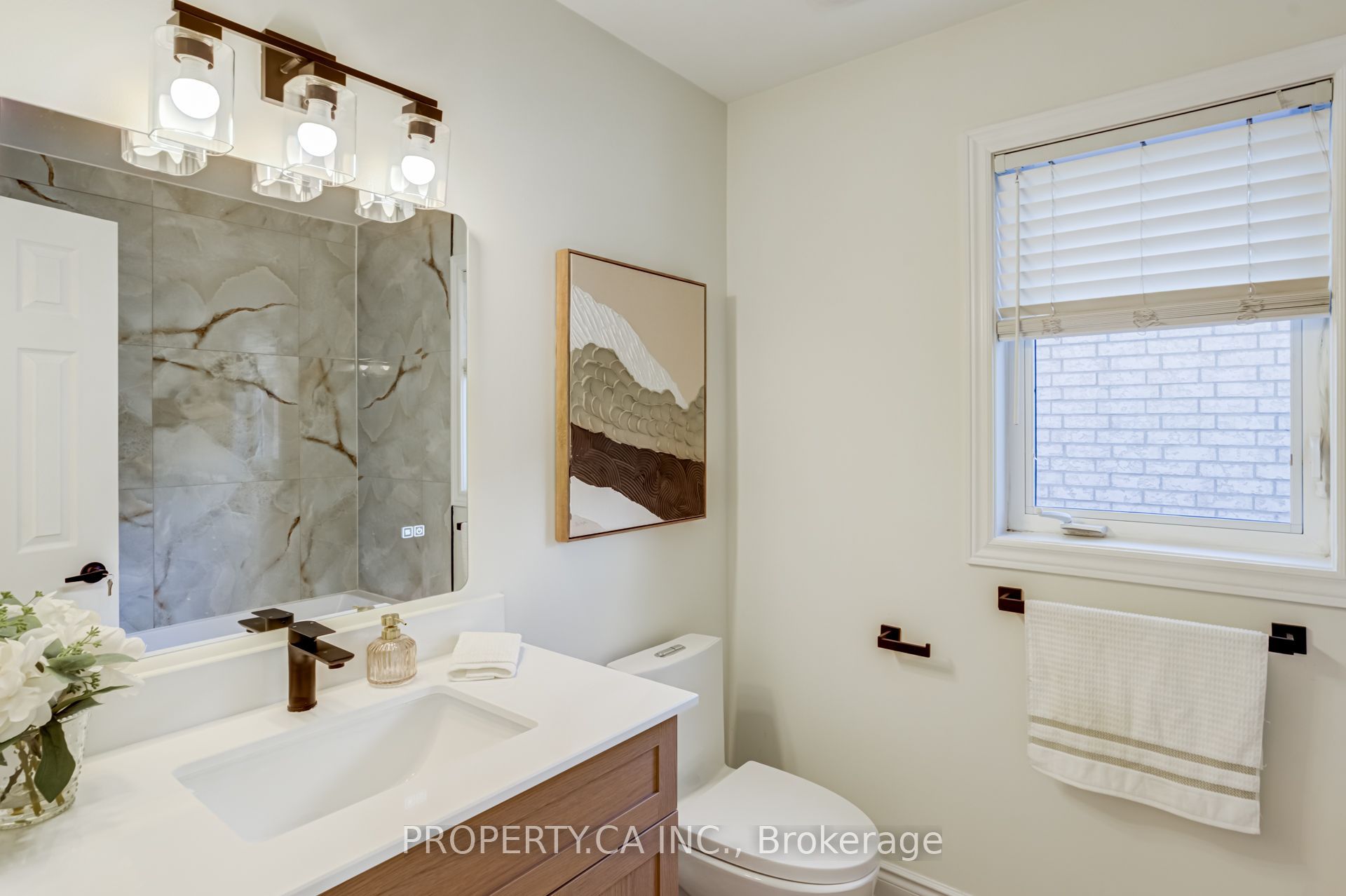 131 Giotto Crescent Property Photo 33