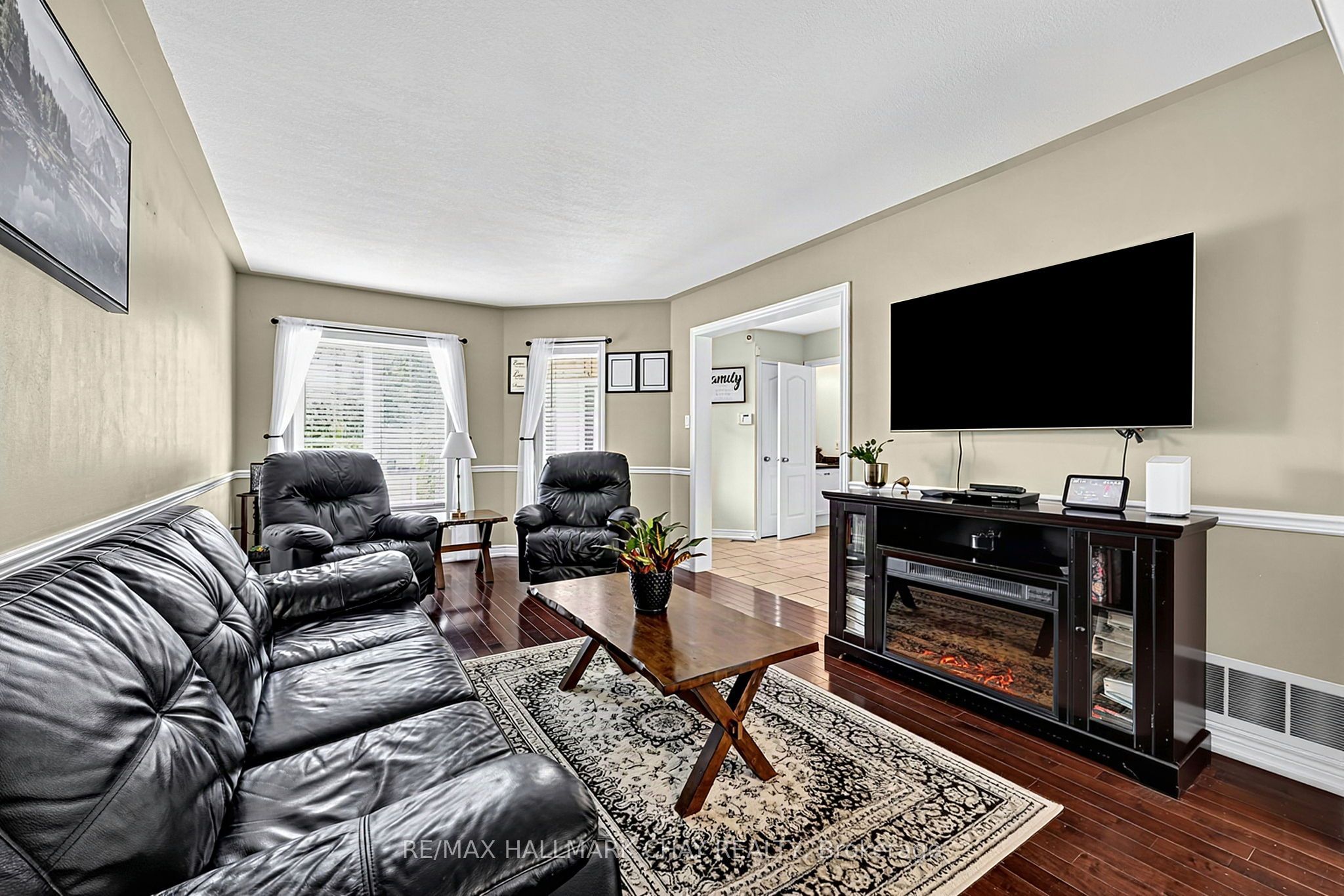 102 Noble Drive Property Photo 4