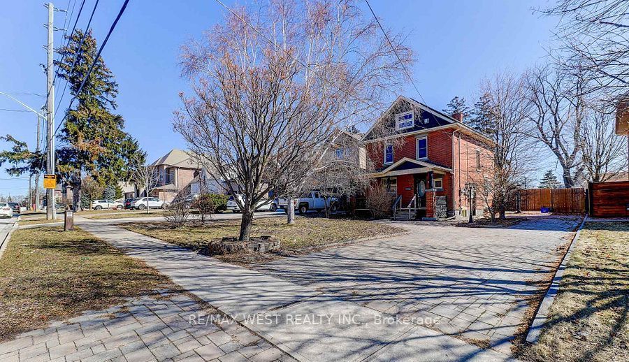 8243 Kipling Avenue Property Photo 1