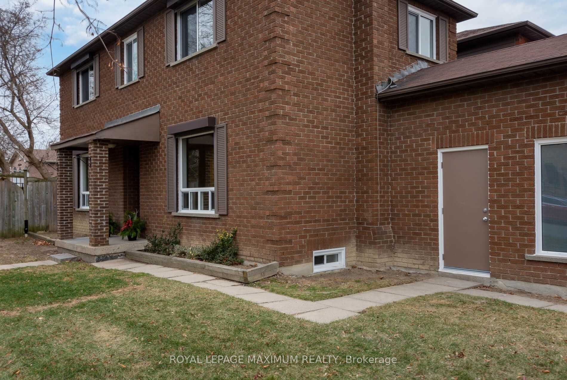 97 Coles Avenue Property Photo 4