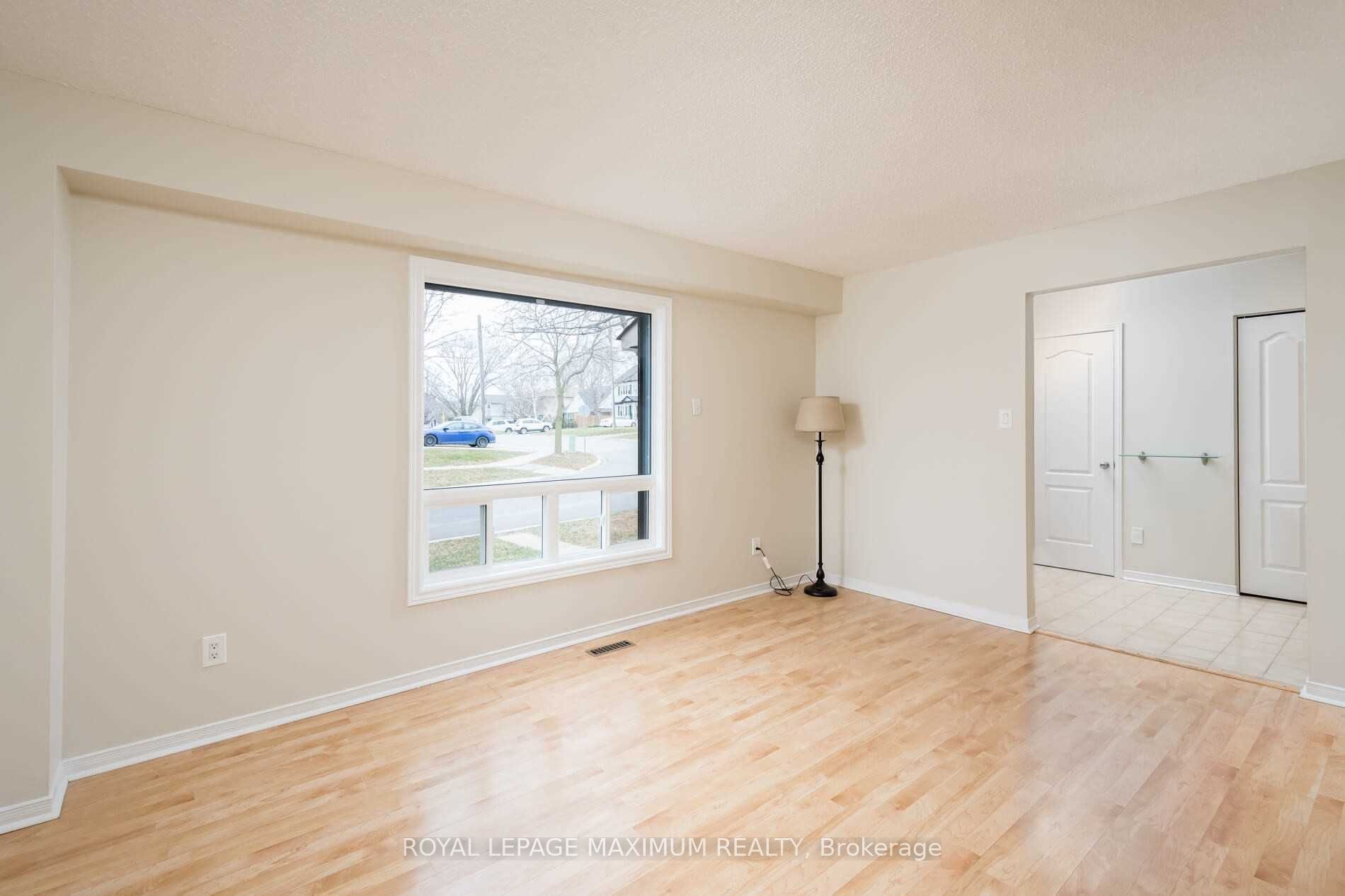 97 Coles Avenue Property Photo 8