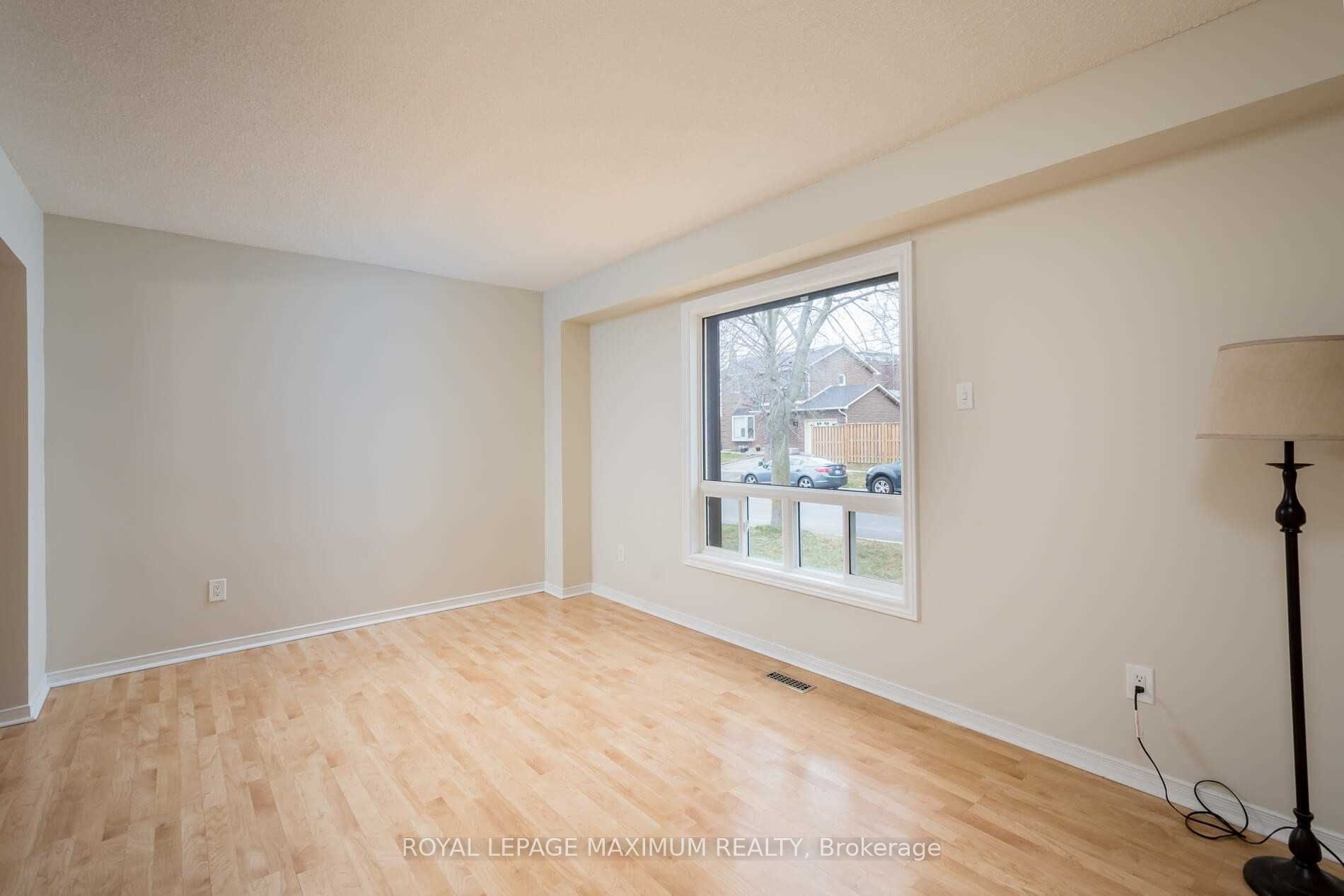 97 Coles Avenue Property Photo 9