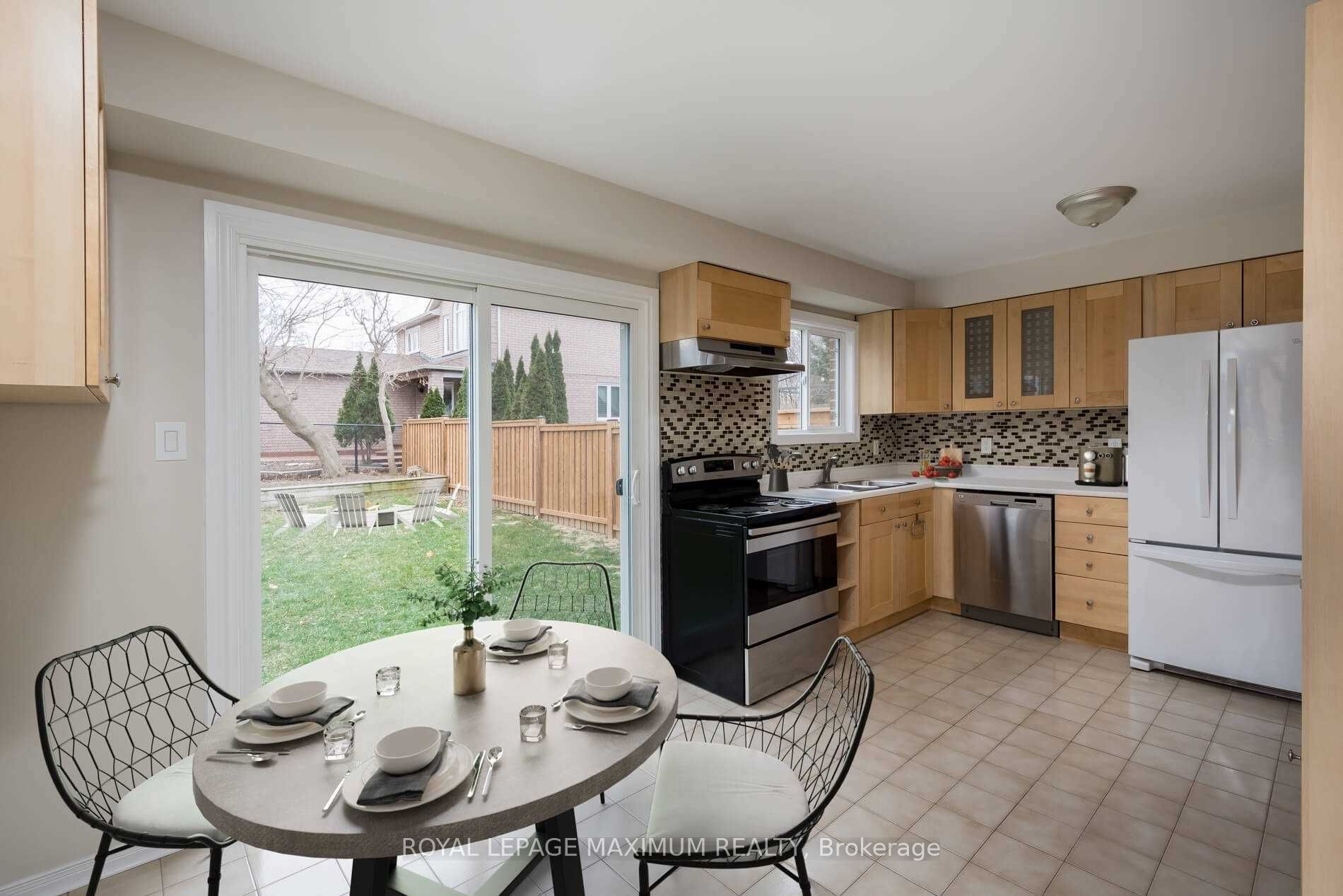 97 Coles Avenue Property Photo 12