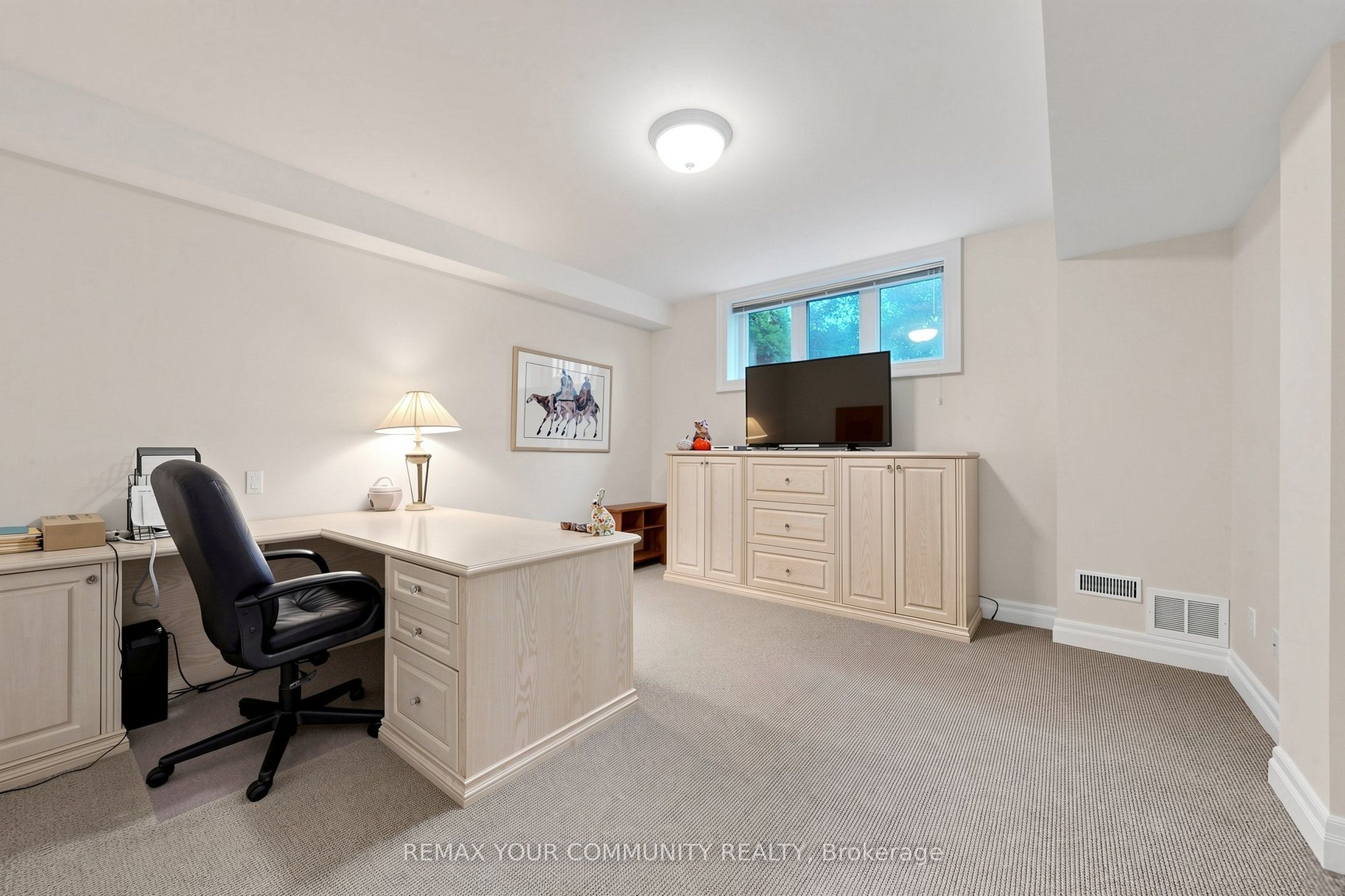 9 Bayview Forest Lane Property Photo 44
