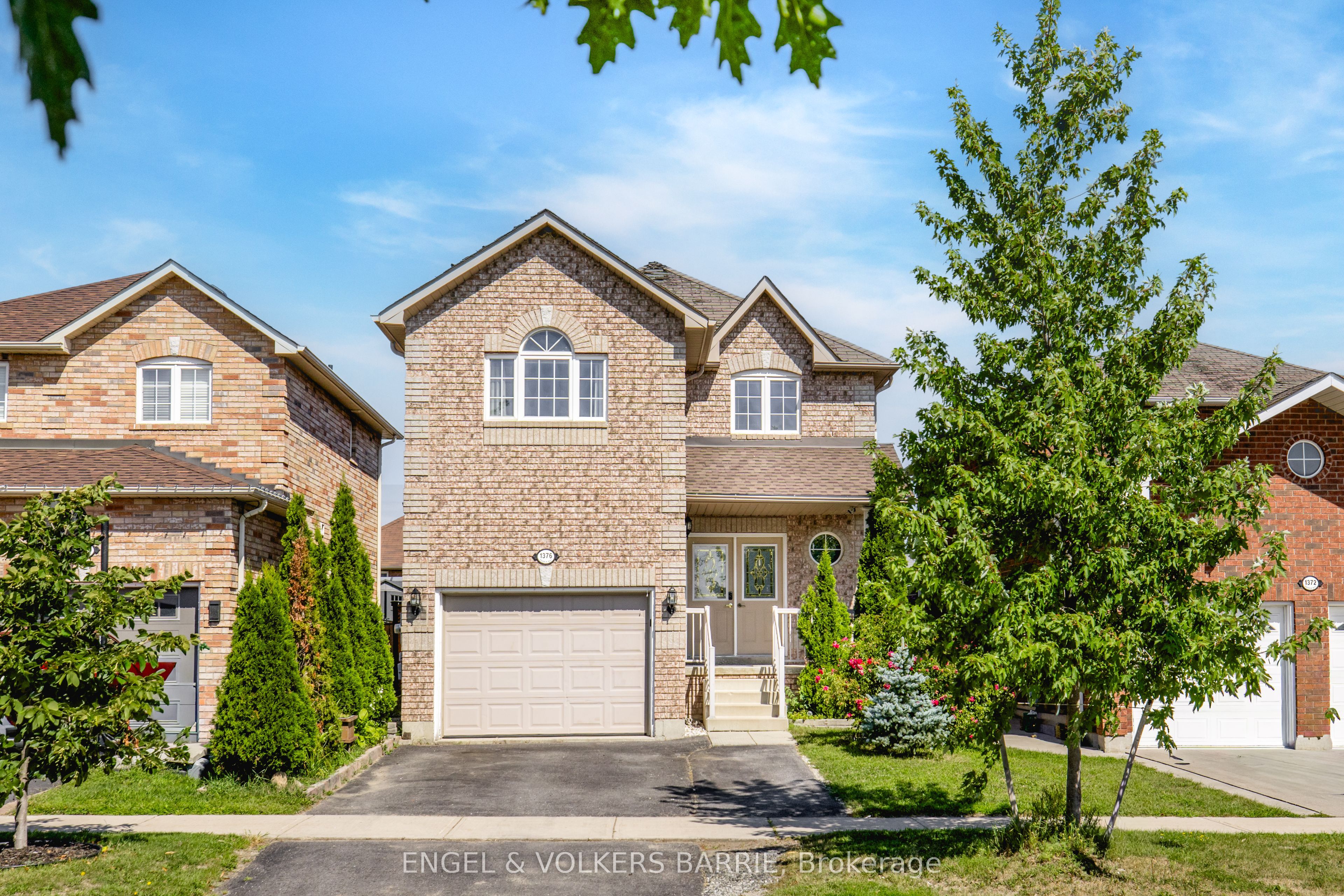 1376 Rankin Way Property Photo 1